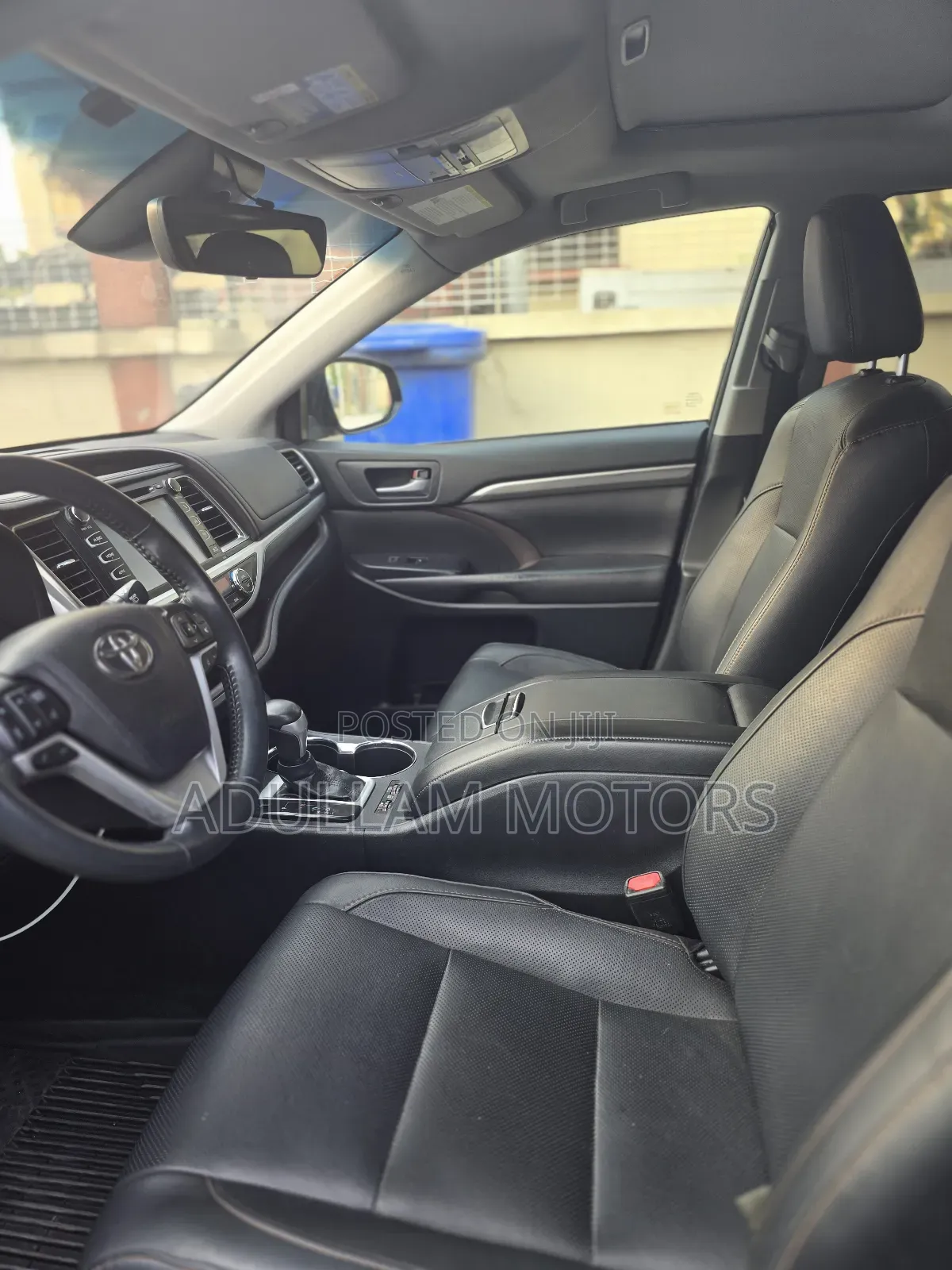 Toyota Highlander Limited 4x2 V6 (3.5L 6cyl 8A) 2017 Burgundy