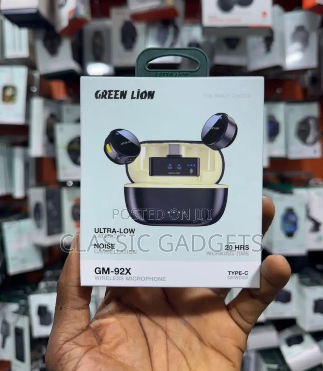 Green Lion Gm-92x Wireless Button Microphone for Content Creation