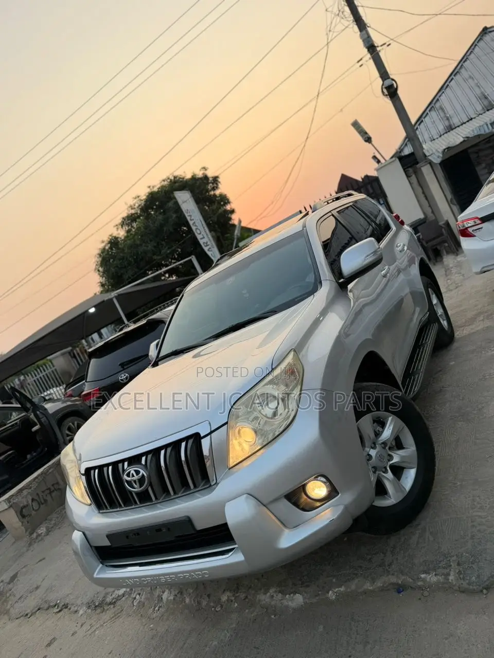 Toyota Land Cruiser Prado 2010 Silver