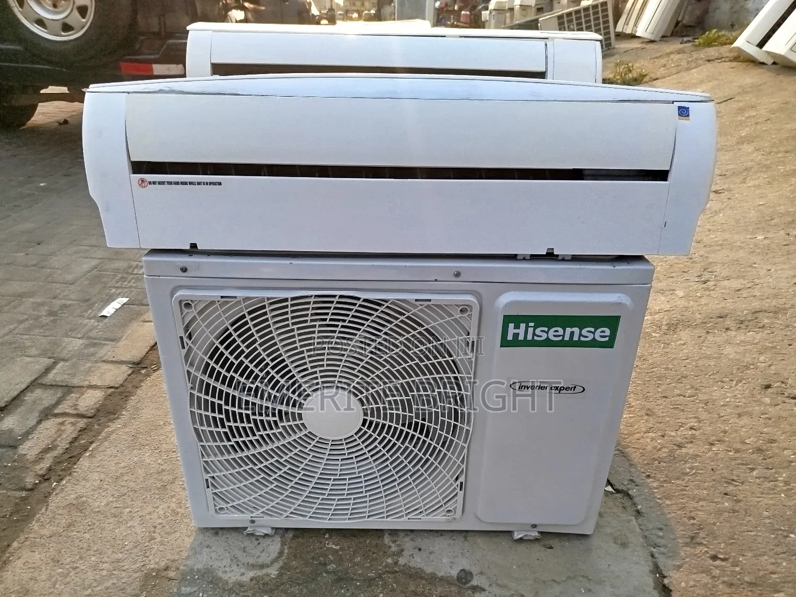 Hisense Inverter R32 Wit Gass Tested Ok and Relayeble