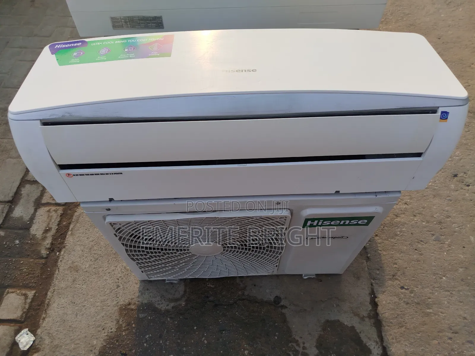 Hisense Inverter R32 Wit Gass Tested Ok and Relayeble