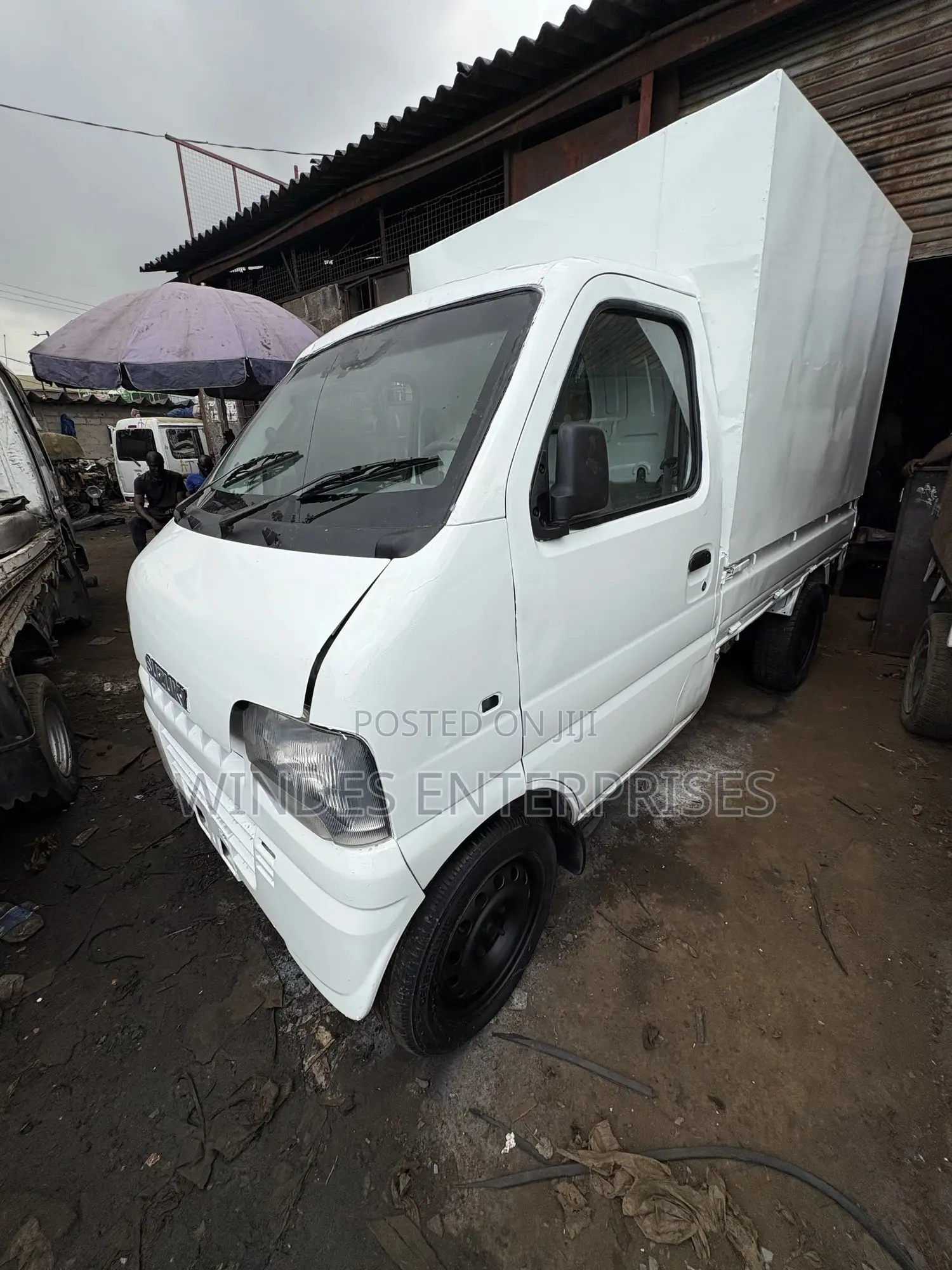 Suzuki Every Carry + Container Body