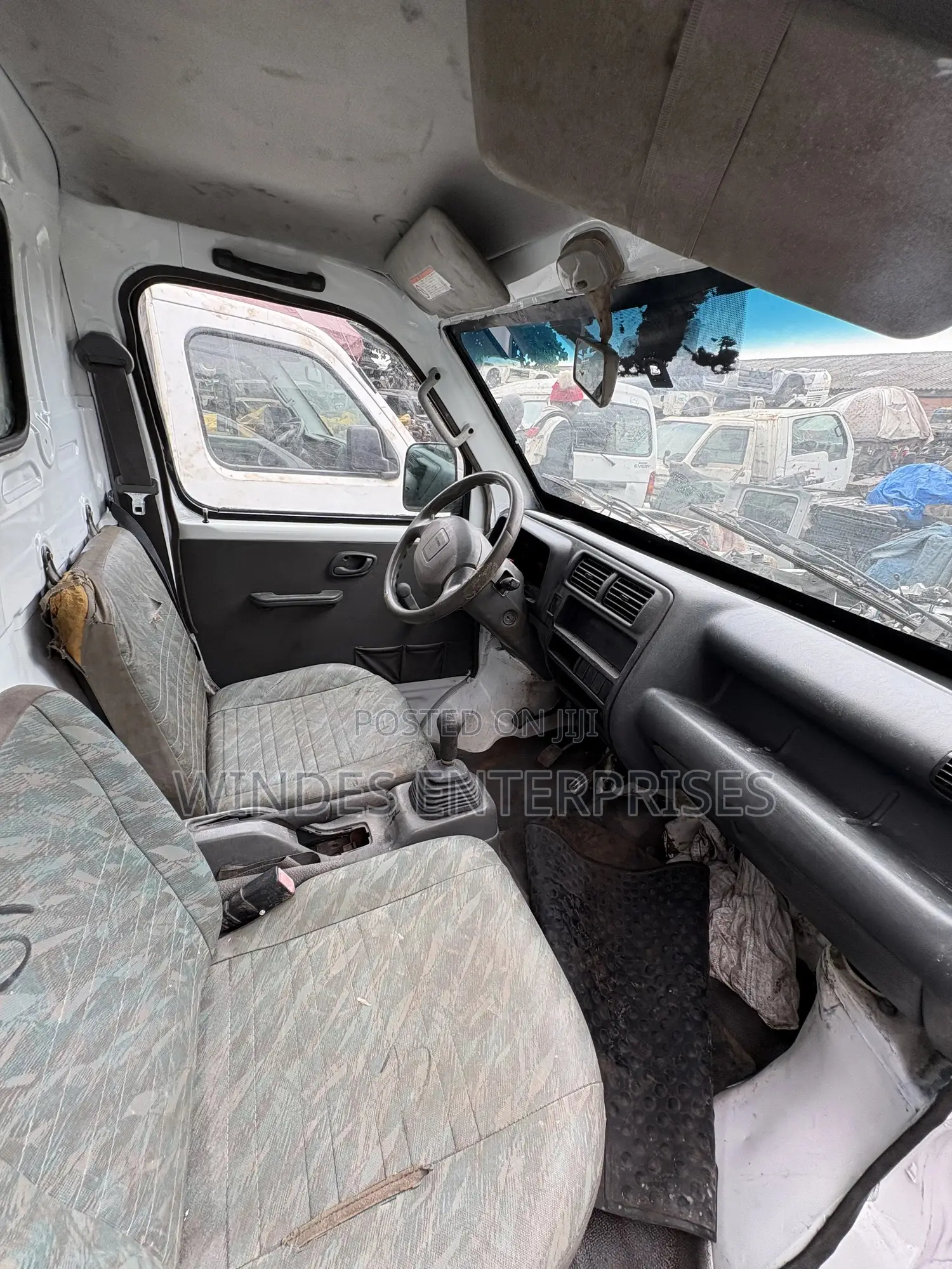 Suzuki Every Carry + Container Body