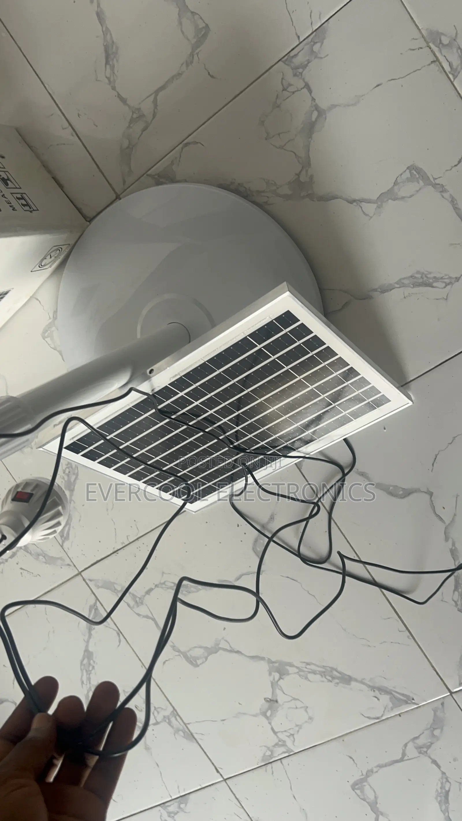 Brand New 18” Rechargeable Solar/Electric Fan