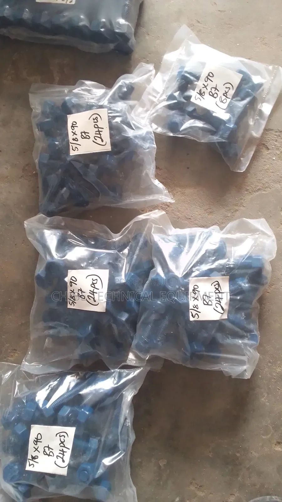 5/8 X90 Ptfe Stud Bolt And Nut