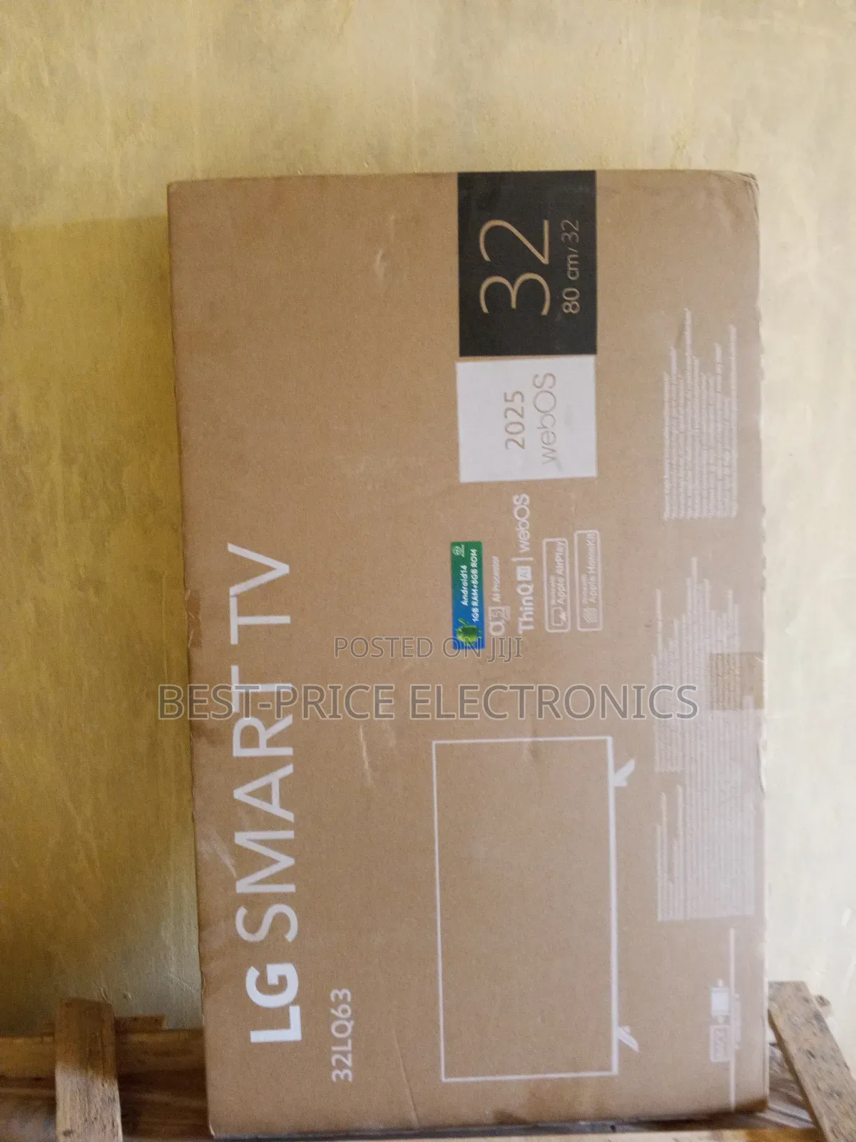 32 Inches Smart Android Television Set .