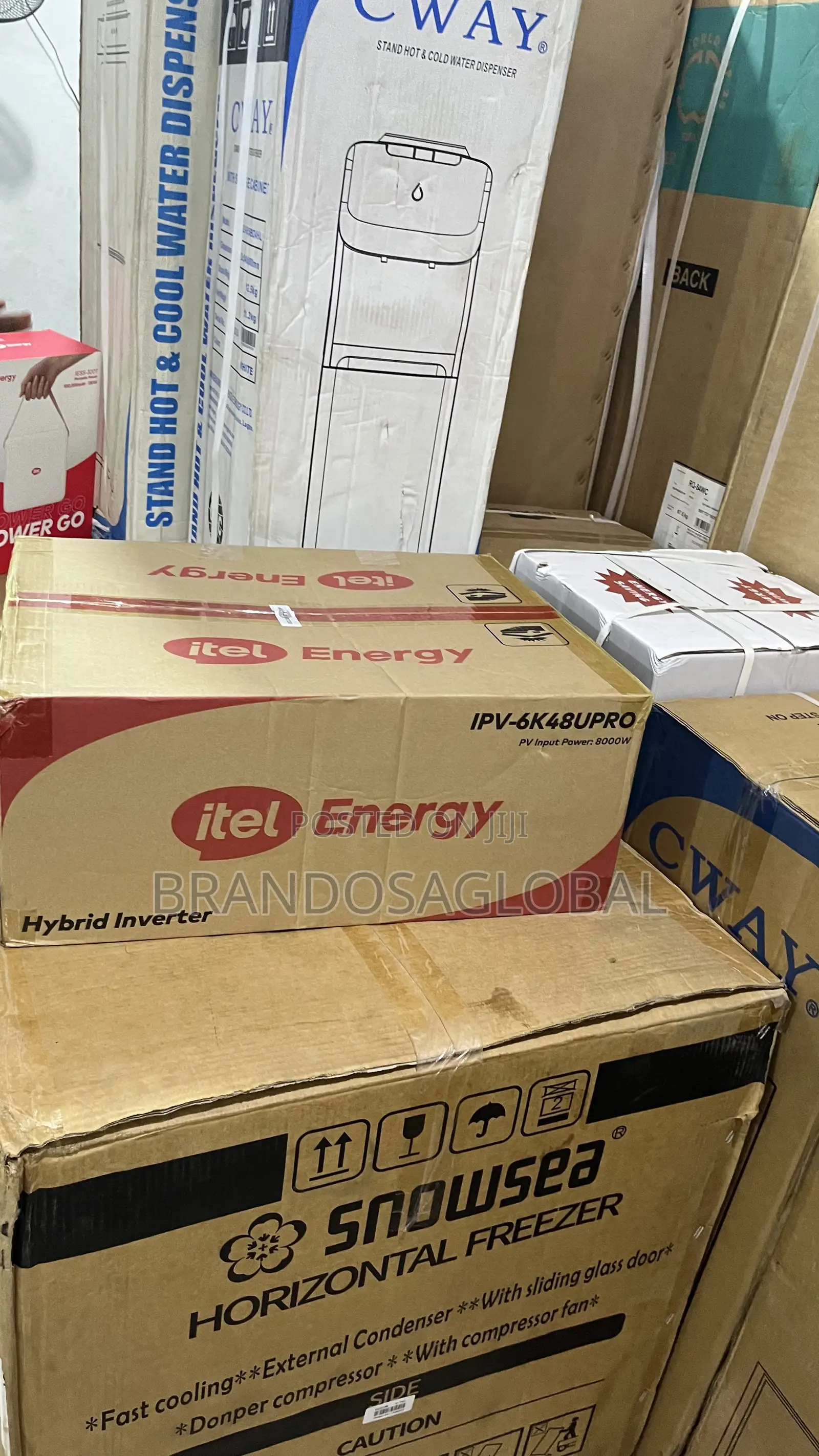 Itel Energyhybridinverter(Ipv6k48upro)Highperformance Solarpowersystem