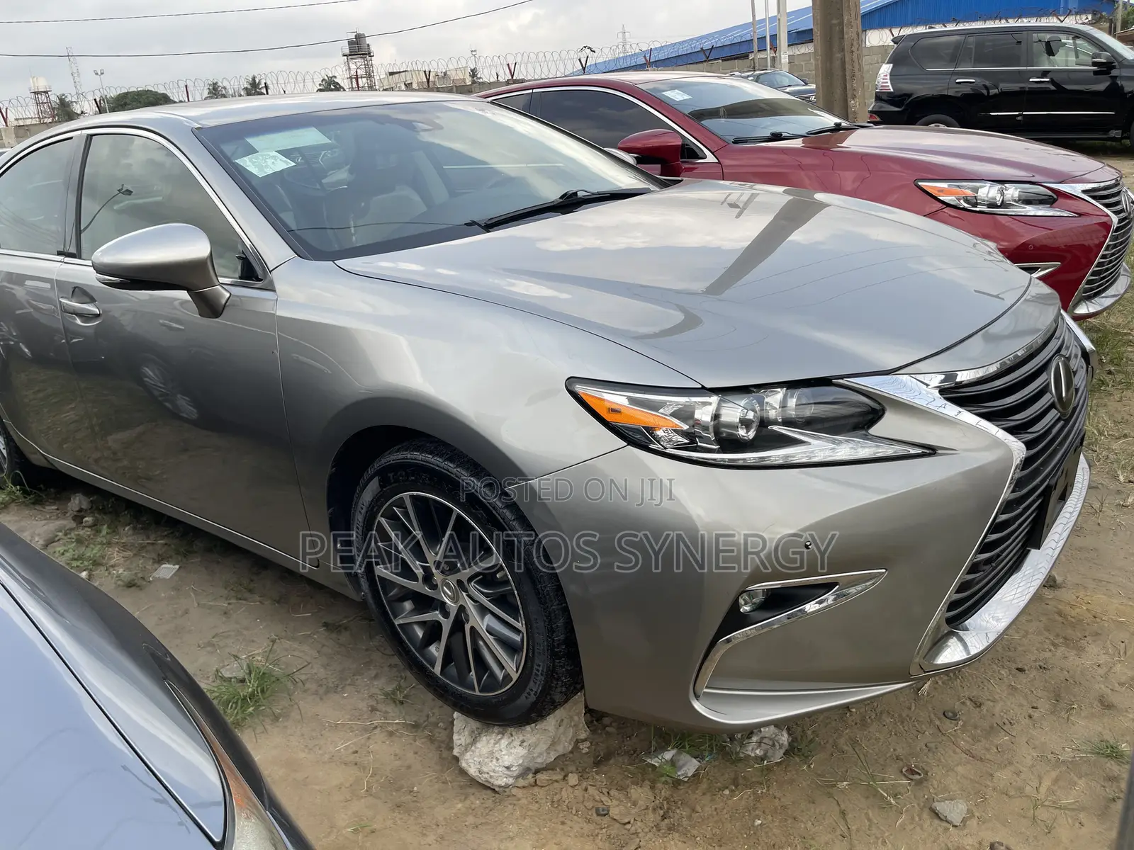 Lexus ES 350 FWD 2017 Gold