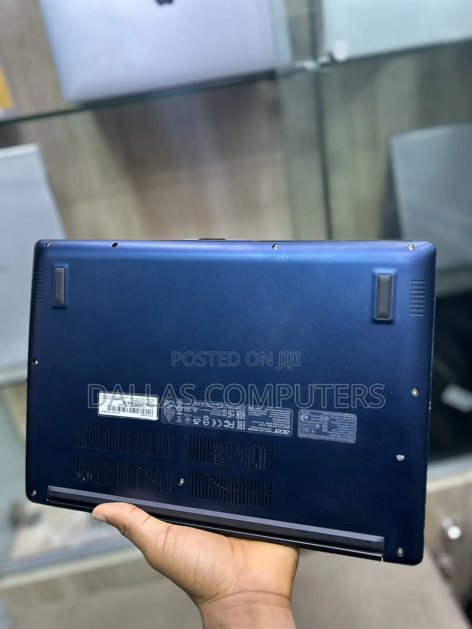 Laptop Acer Swift 3 8GB Intel Core i7 HDD 1T