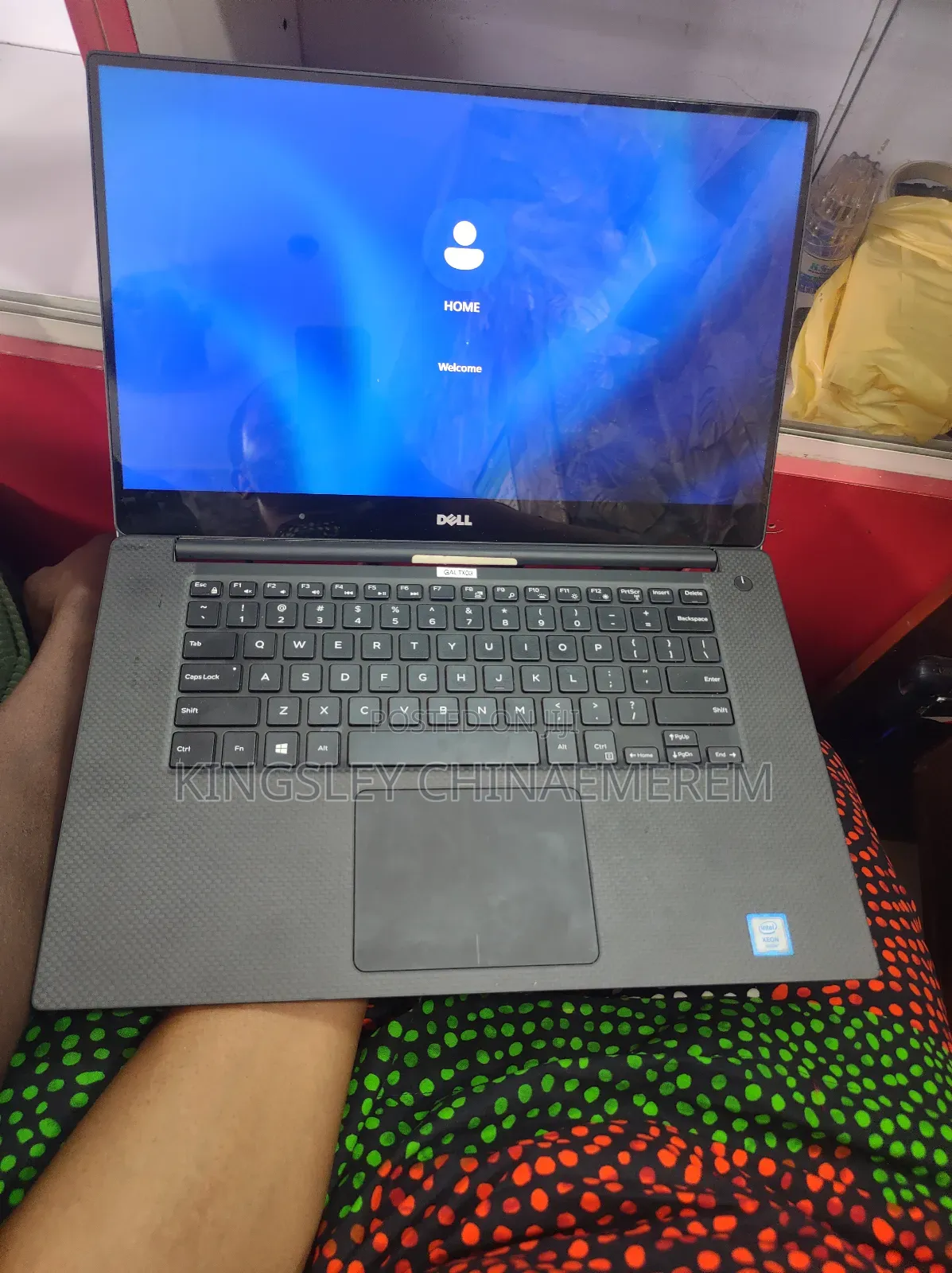 Laptop Dell Precision 15 5520 8GB Intel Xeon SSD 256GB