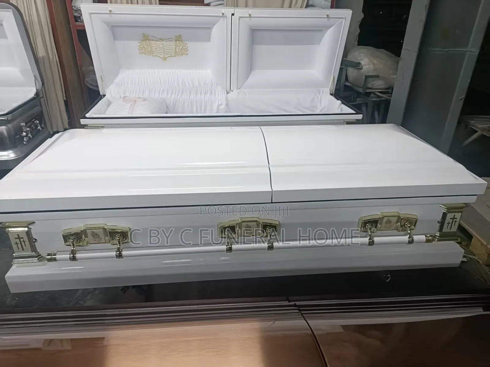 C by C Metal Casket