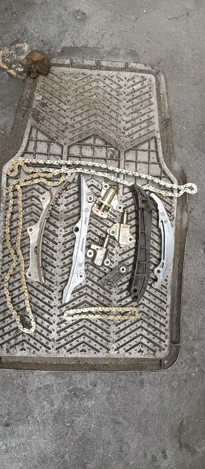 Chain System for Chrysler 3.6 or 300 C
