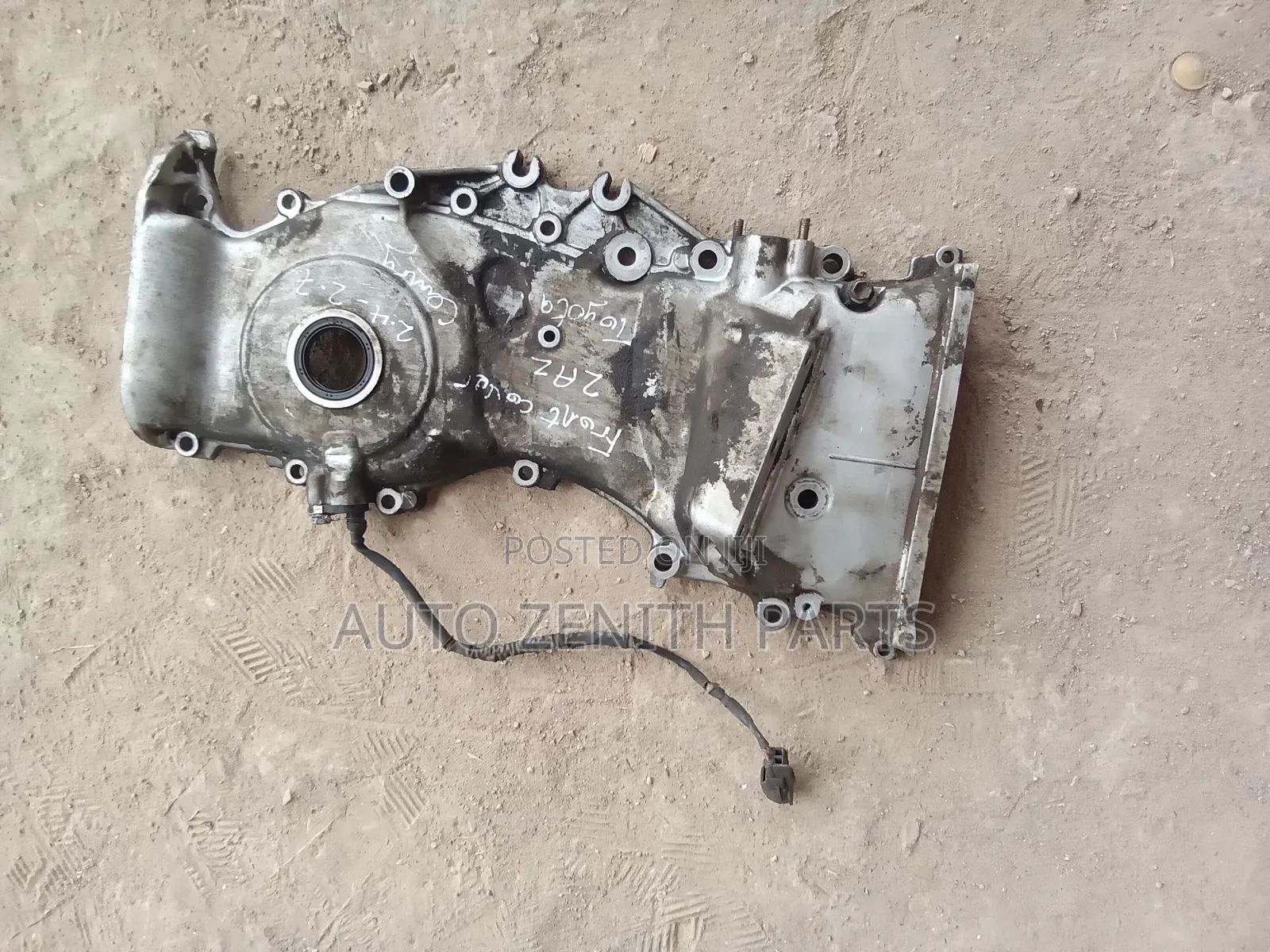 Engine Front Cover Toyota Camry 2az