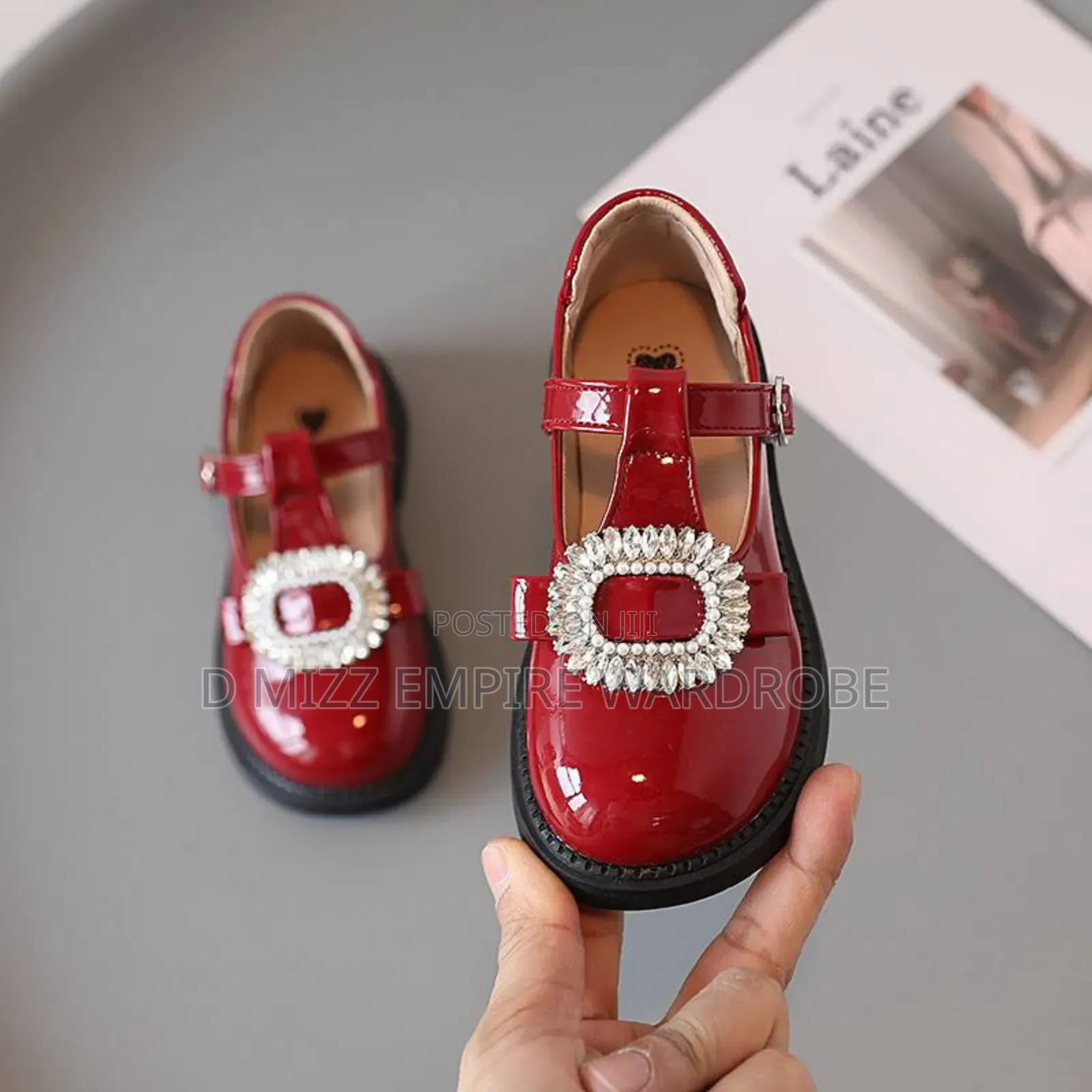 Beautiful Flat Girls Shoe