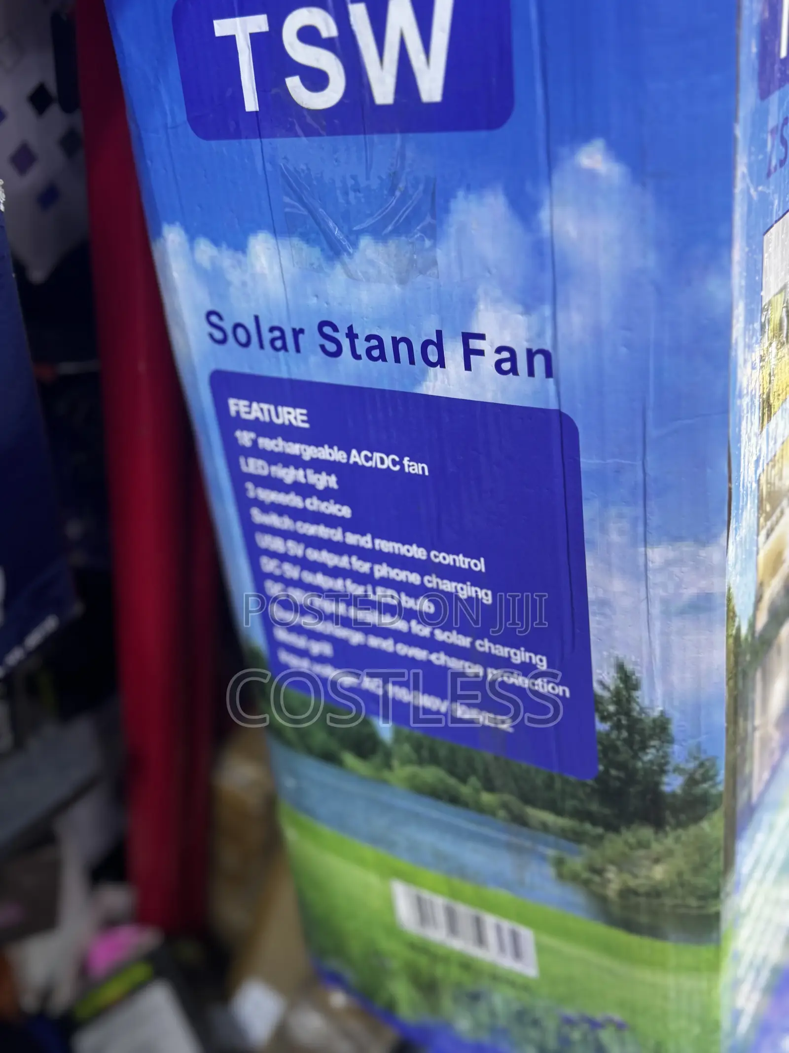 18 Inches Solar Rechargeable Standing Fan.