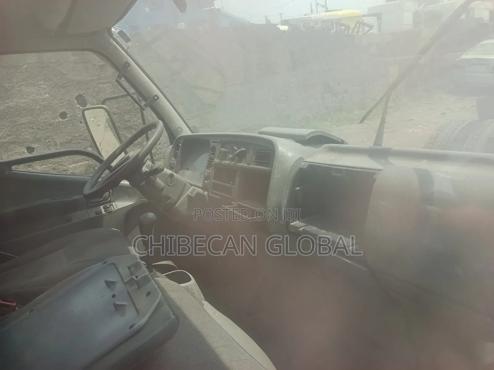 Mitsubishi Canter Truck With 6 Tyres (Foreign Used)