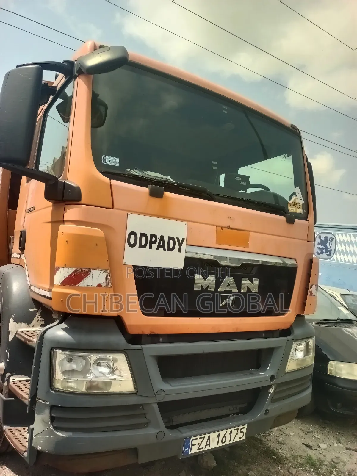 Man Diesel Garbage Compactor Truck (Foreign Used) 8 Tyres