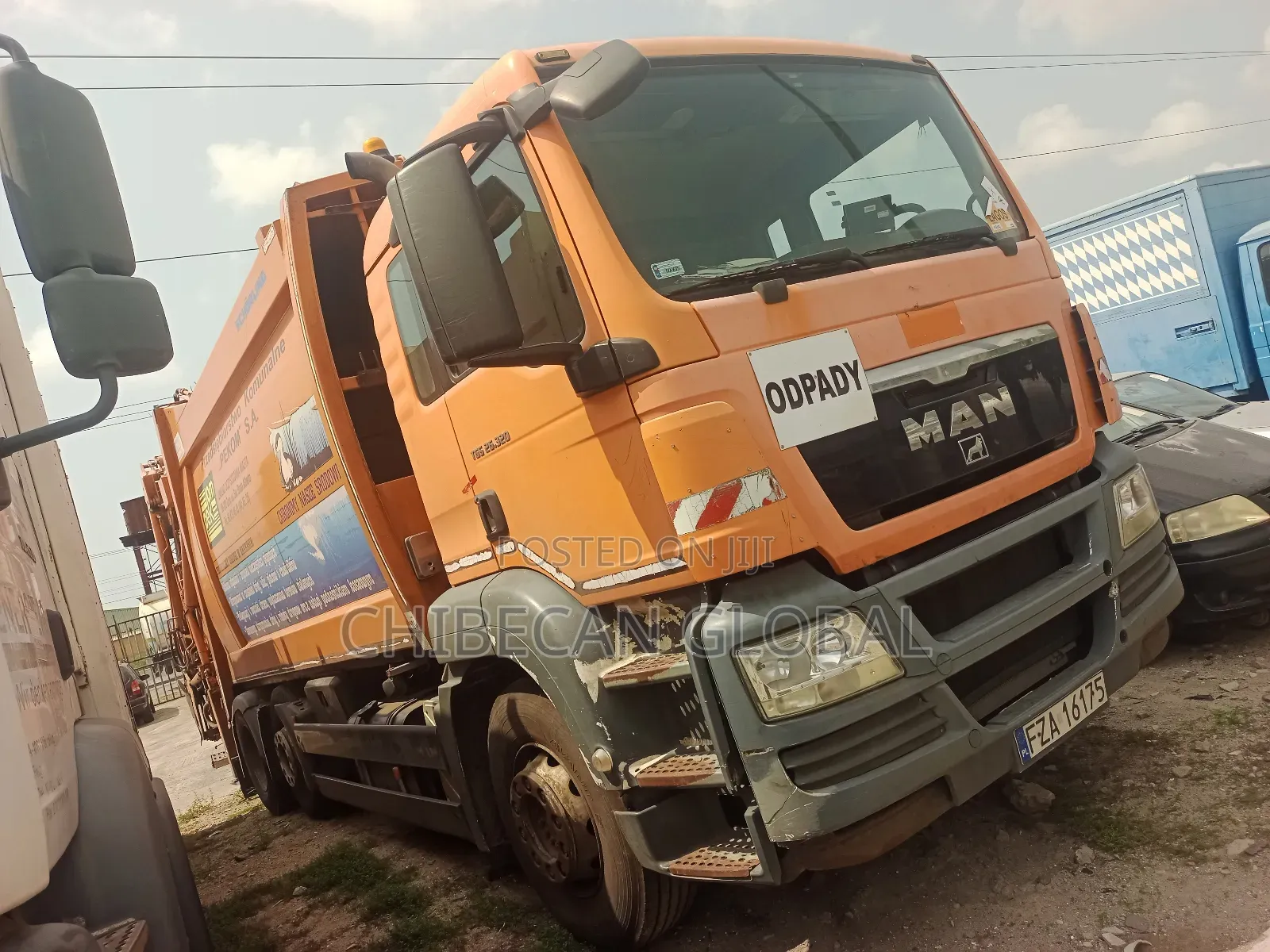 Man Diesel Garbage Compactor Truck (Foreign Used) 8 Tyres