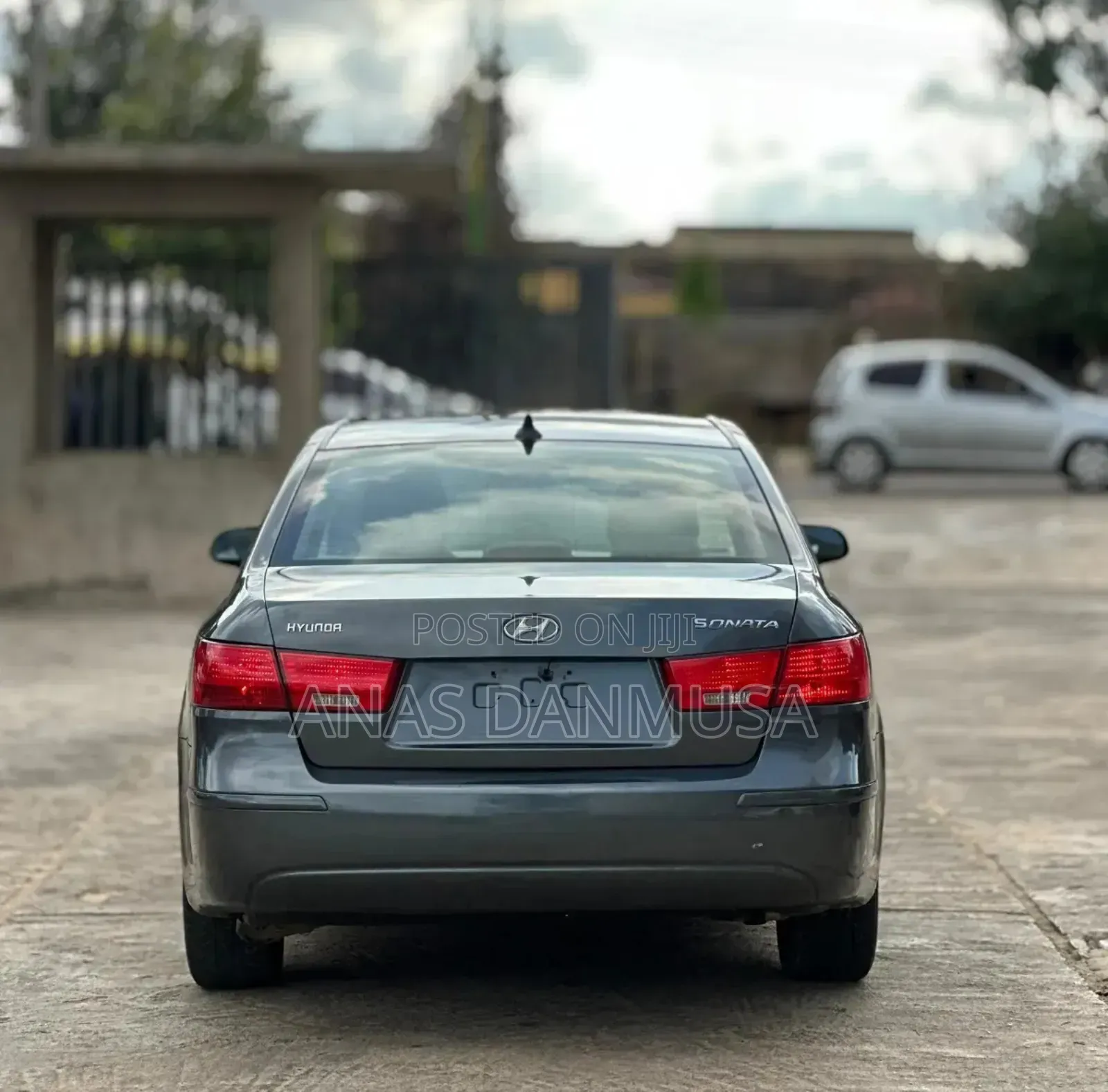 Hyundai Sonata 2010 Gray