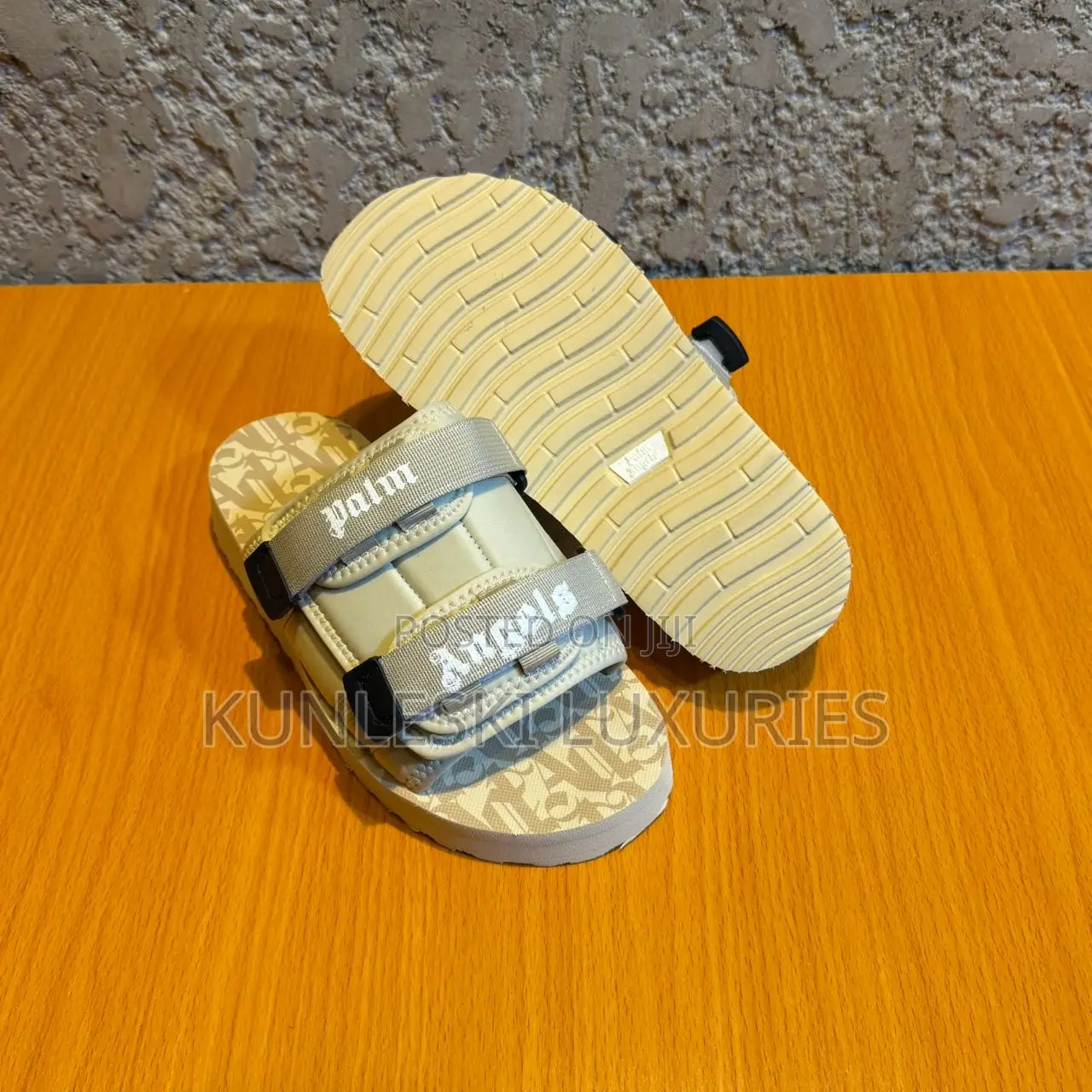 Original Palm Angels Slippers Collections