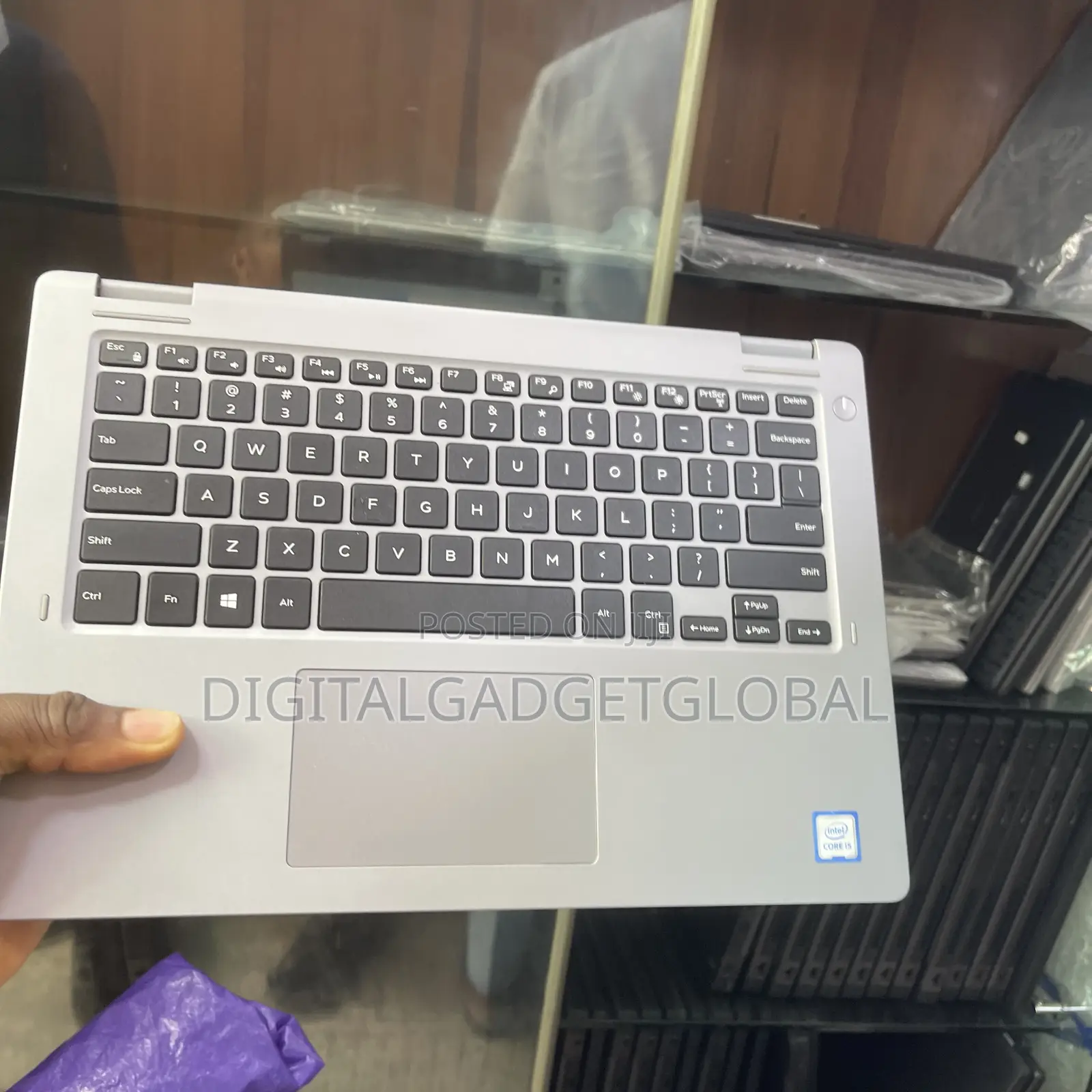 Laptop Dell Latitude 3310 8GB Intel Core i5 SSD 256GB