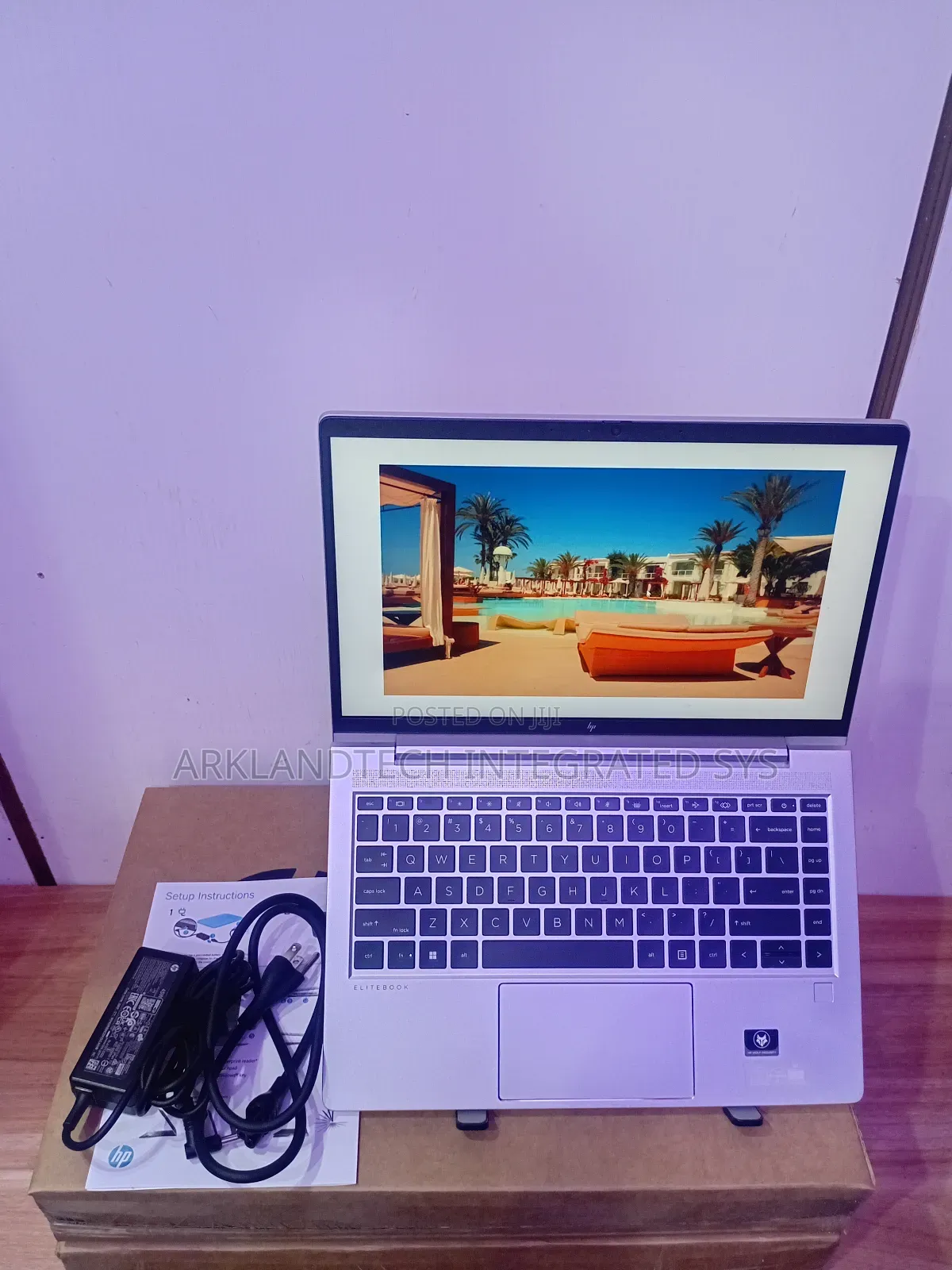 New Laptop HP ProBook 640 16GB AMD Ryzen 5 SSD 512GB