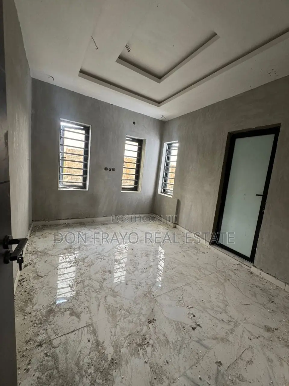 3bdrm Apartment in Ring Road Gra, Oluyole Estate for sale