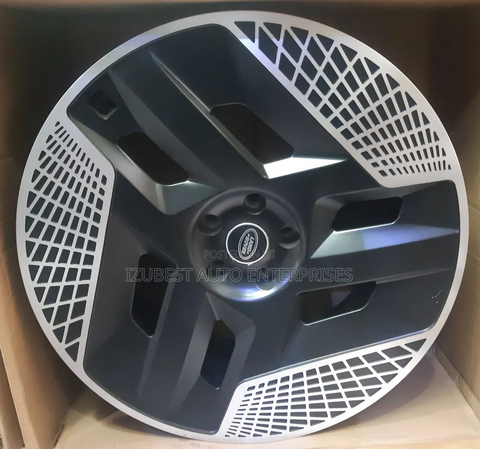 Range Rover Vogue 22inch Rim 2026