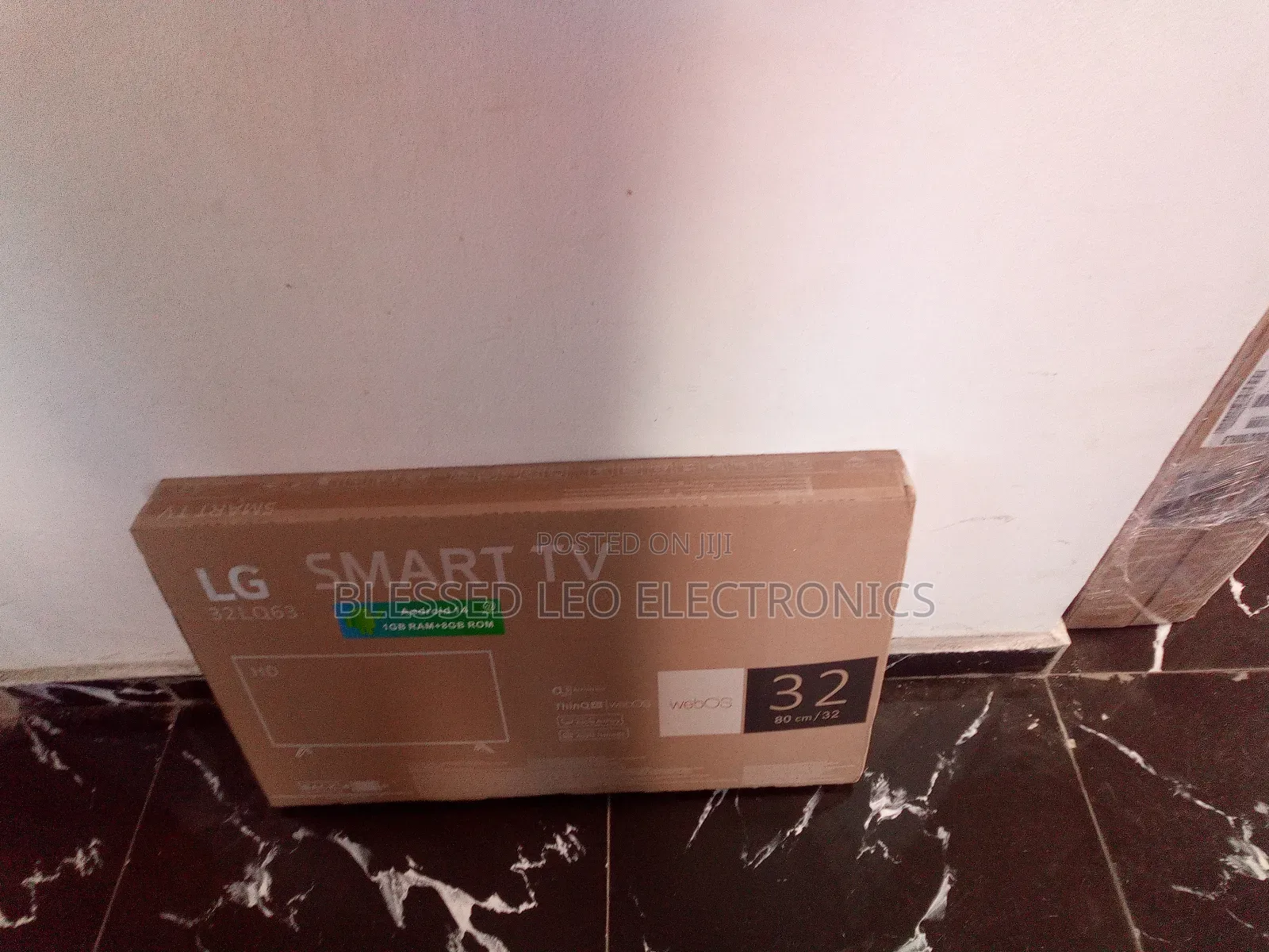 50 Inches New Smart With Excellent Application