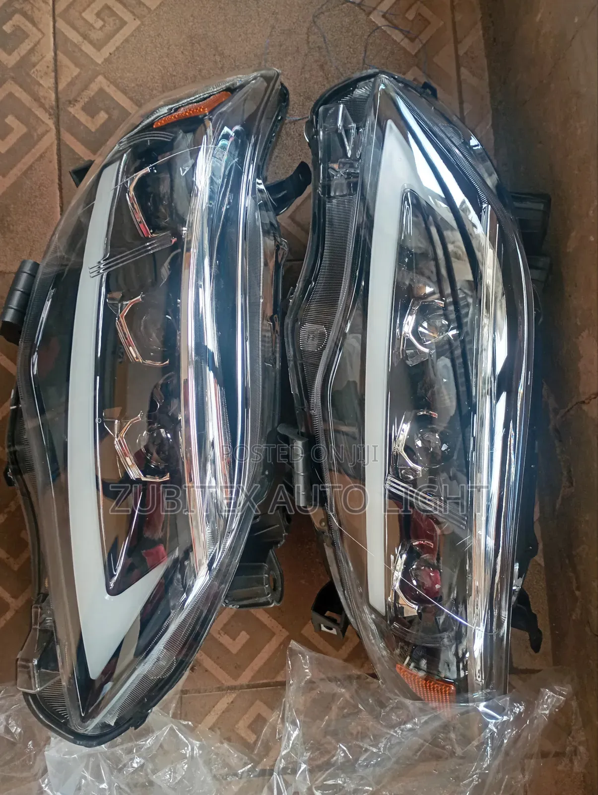 Upgrade Headlight Three Touch Corolla 2010 Model