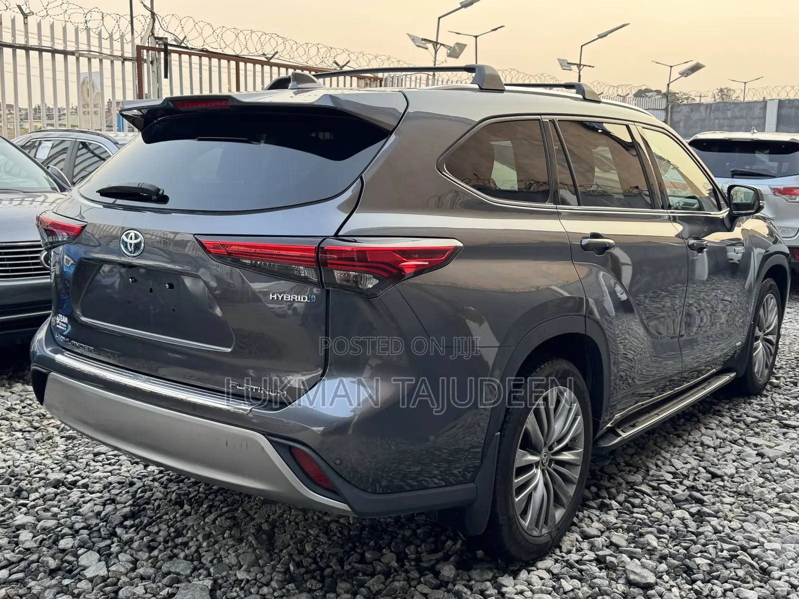 Toyota Highlander Platinum AWD 2020 Gray