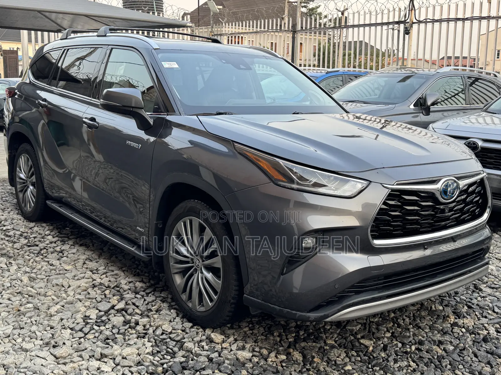 Toyota Highlander Platinum AWD 2020 Gray