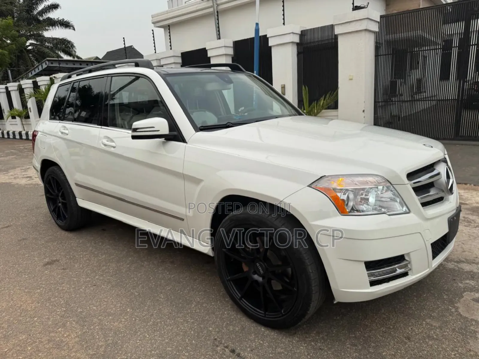 Mercedes-Benz GLK-Class 350 2011 White