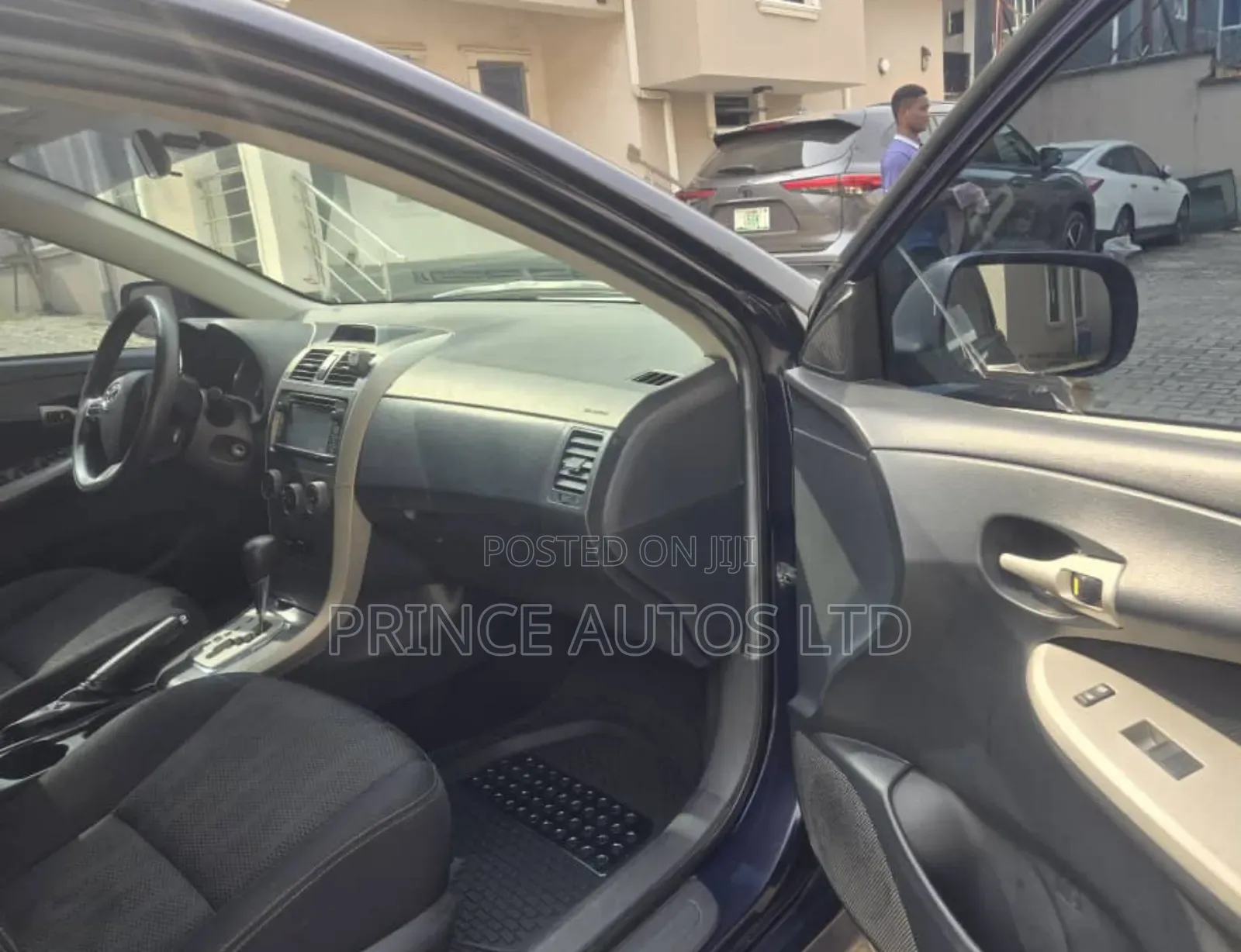 Toyota Corolla S 4dr Sedan (1.8L 4cyl 4A) 2013 Blue
