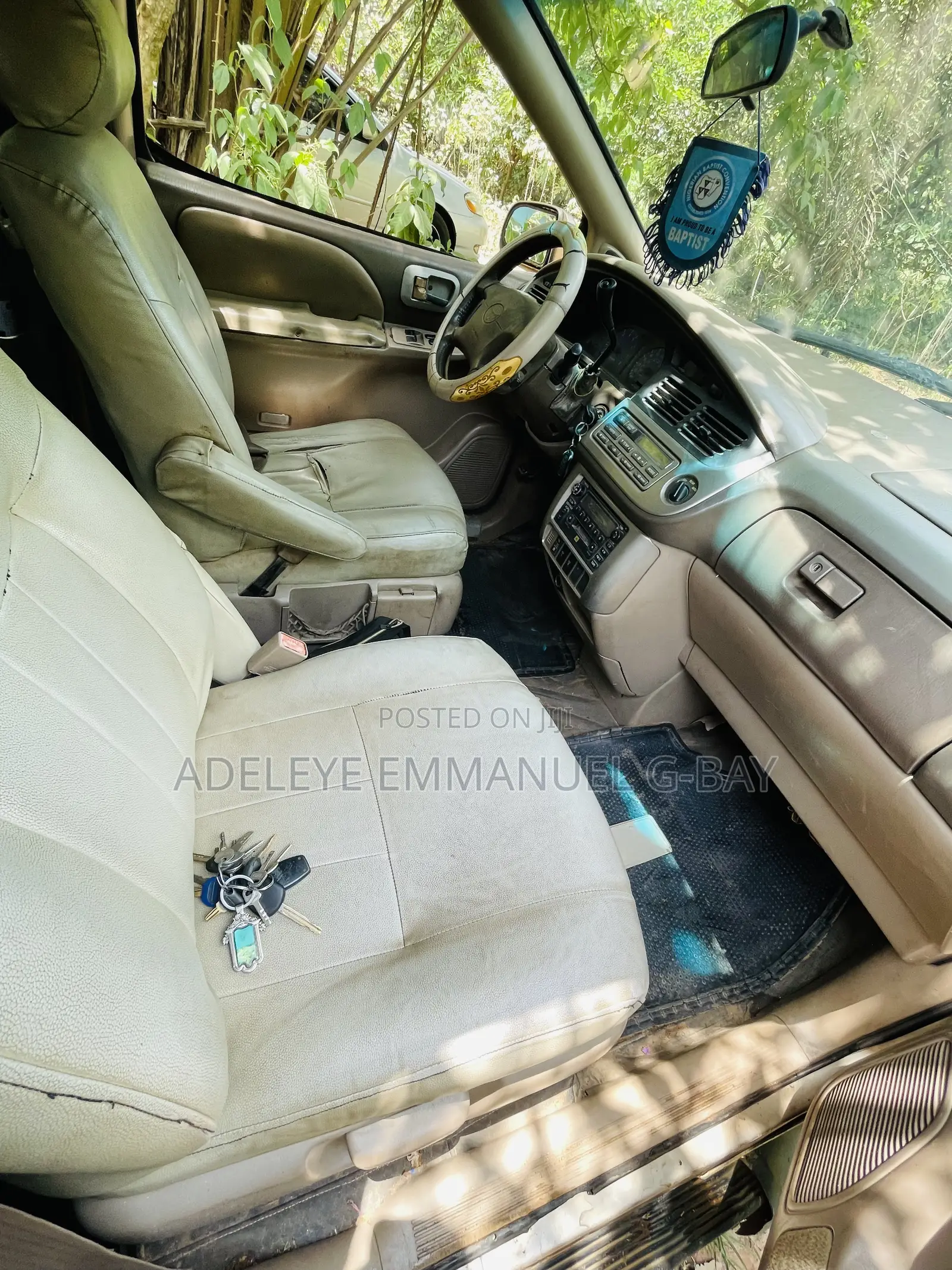 Toyota Sienna 2001 Gold