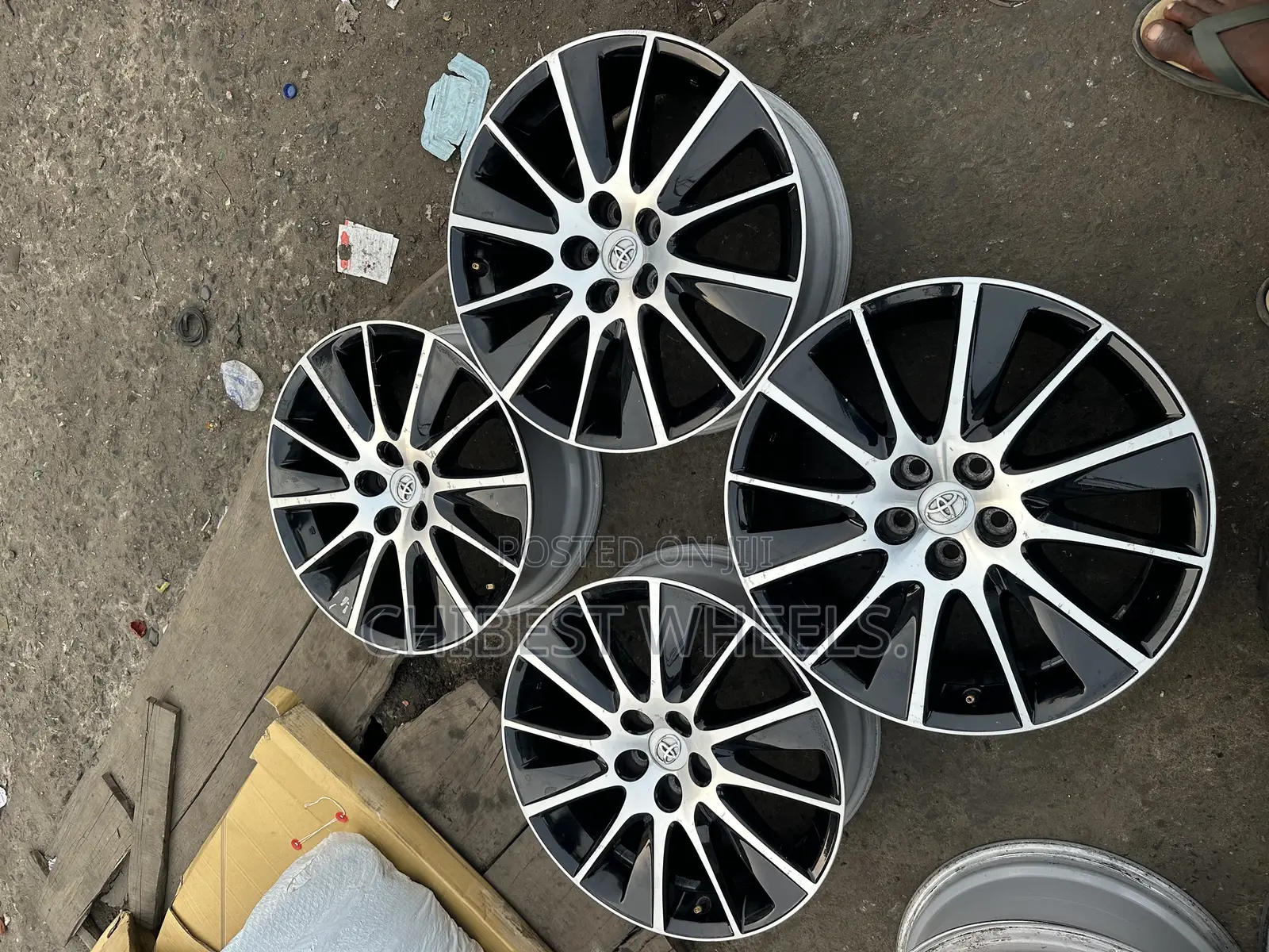 19 Rim For Toyota Highlander Original Oem Rim