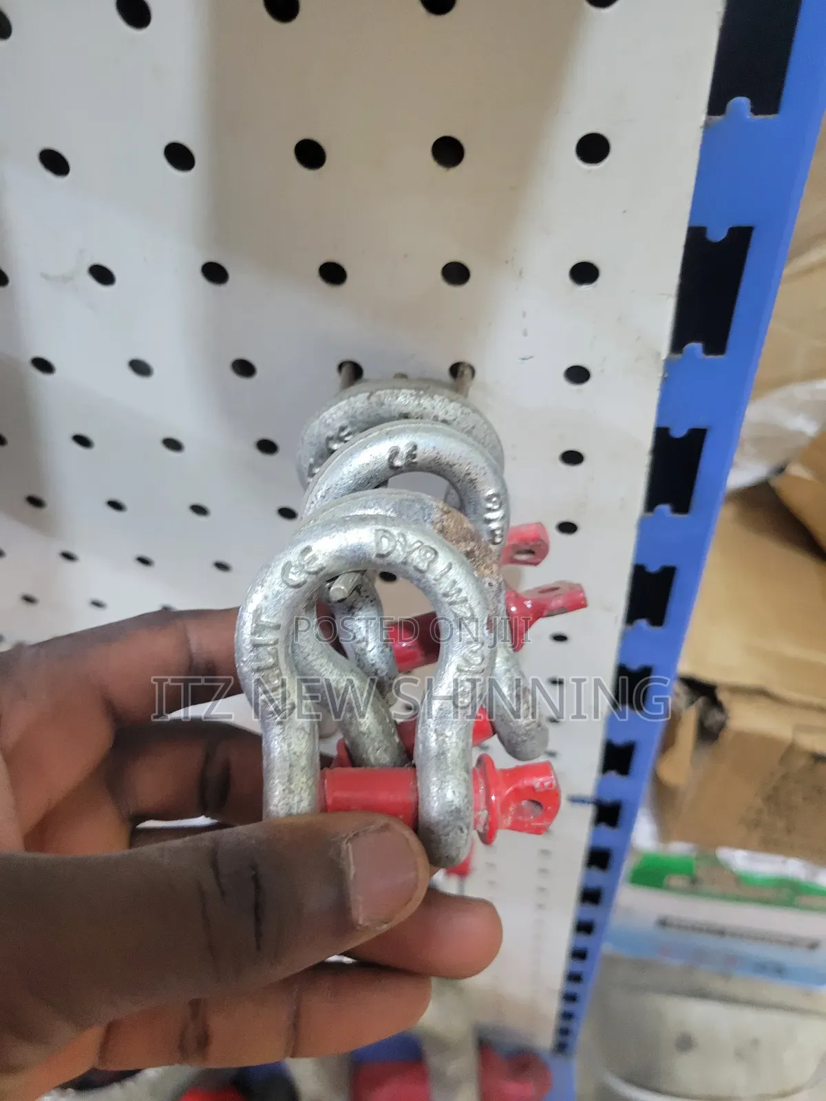 1ton Bow Shackle