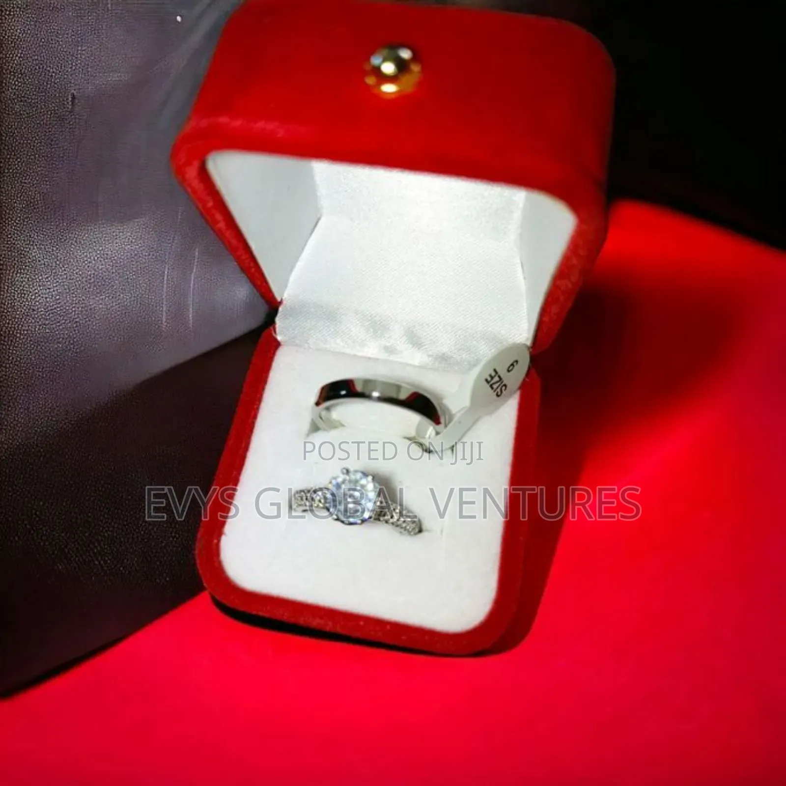 2 Pieces Wedding Rings Set for Women. Available in Different Sizes.
