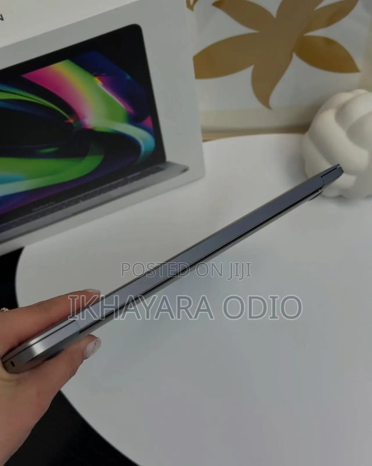 Laptop Apple MacBook Pro 2020 M1 8GB Apple M1 SSD 256GB