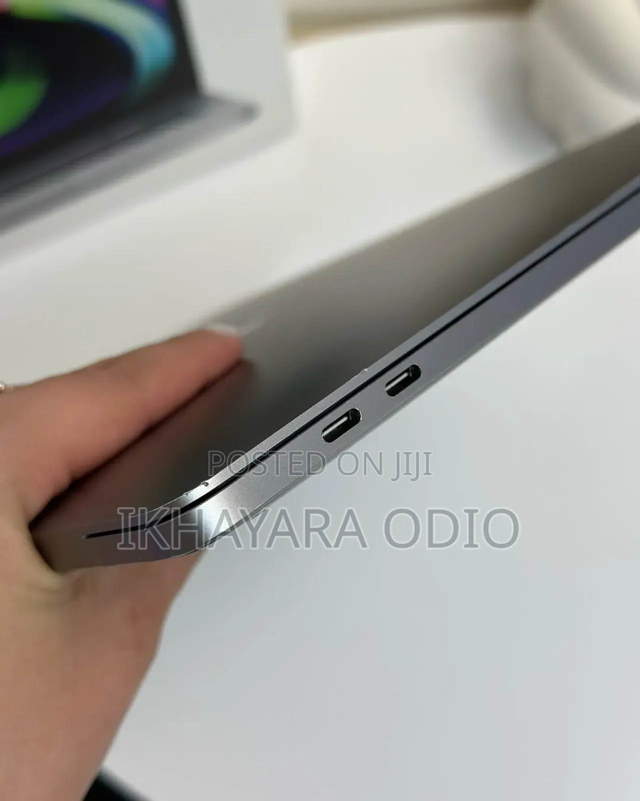 Laptop Apple MacBook Pro 2020 M1 8GB Apple M1 SSD 256GB