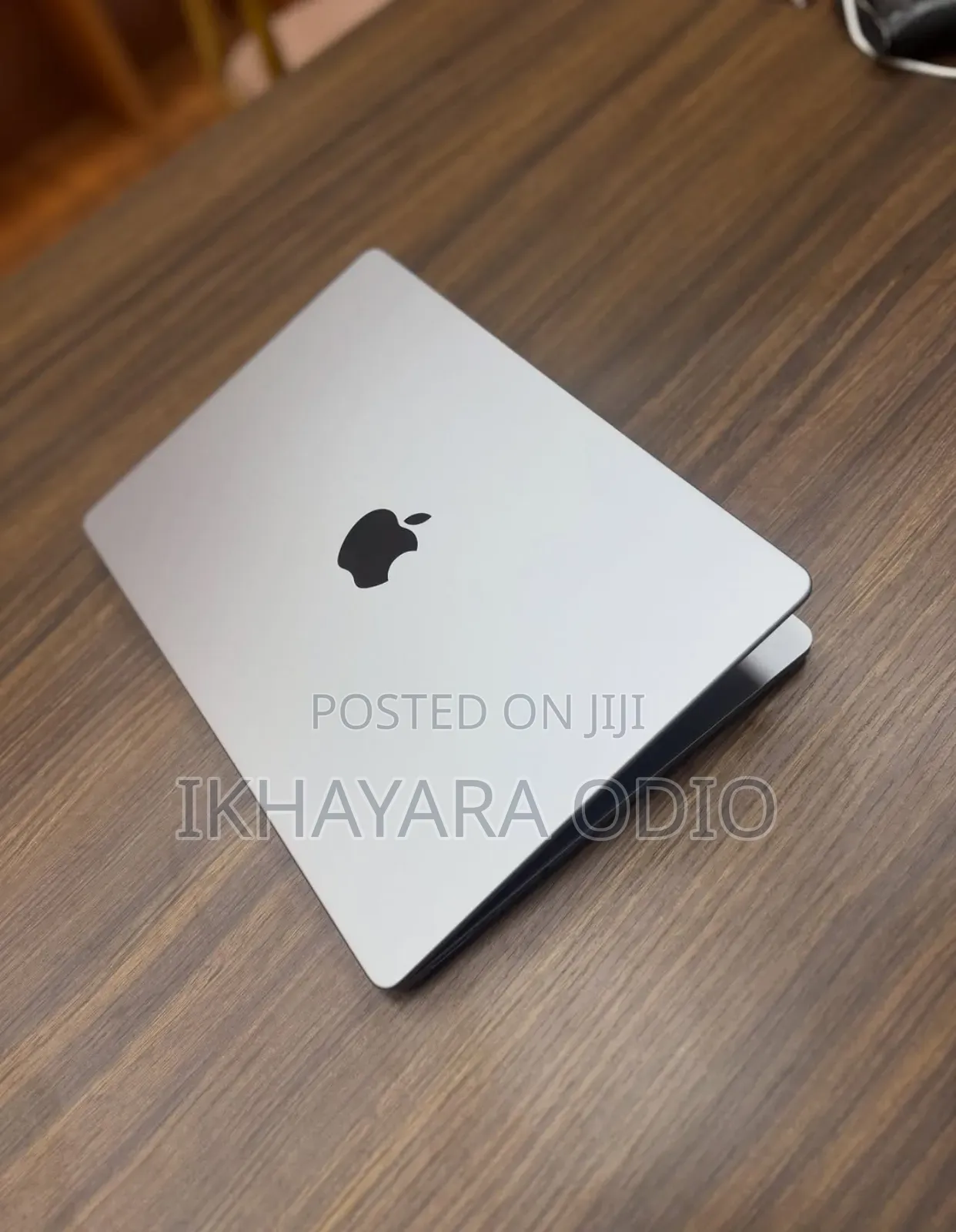 Laptop Apple MacBook Pro 2021 M1 16GB Apple M1 Pro SSD 512GB
