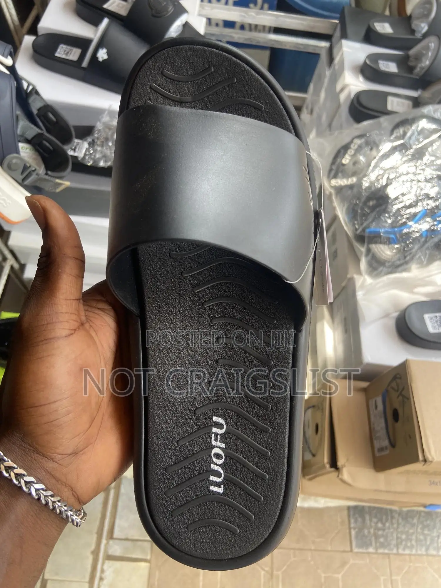 Luxury Designer Luofu Slides – Stylish Palm Slippers