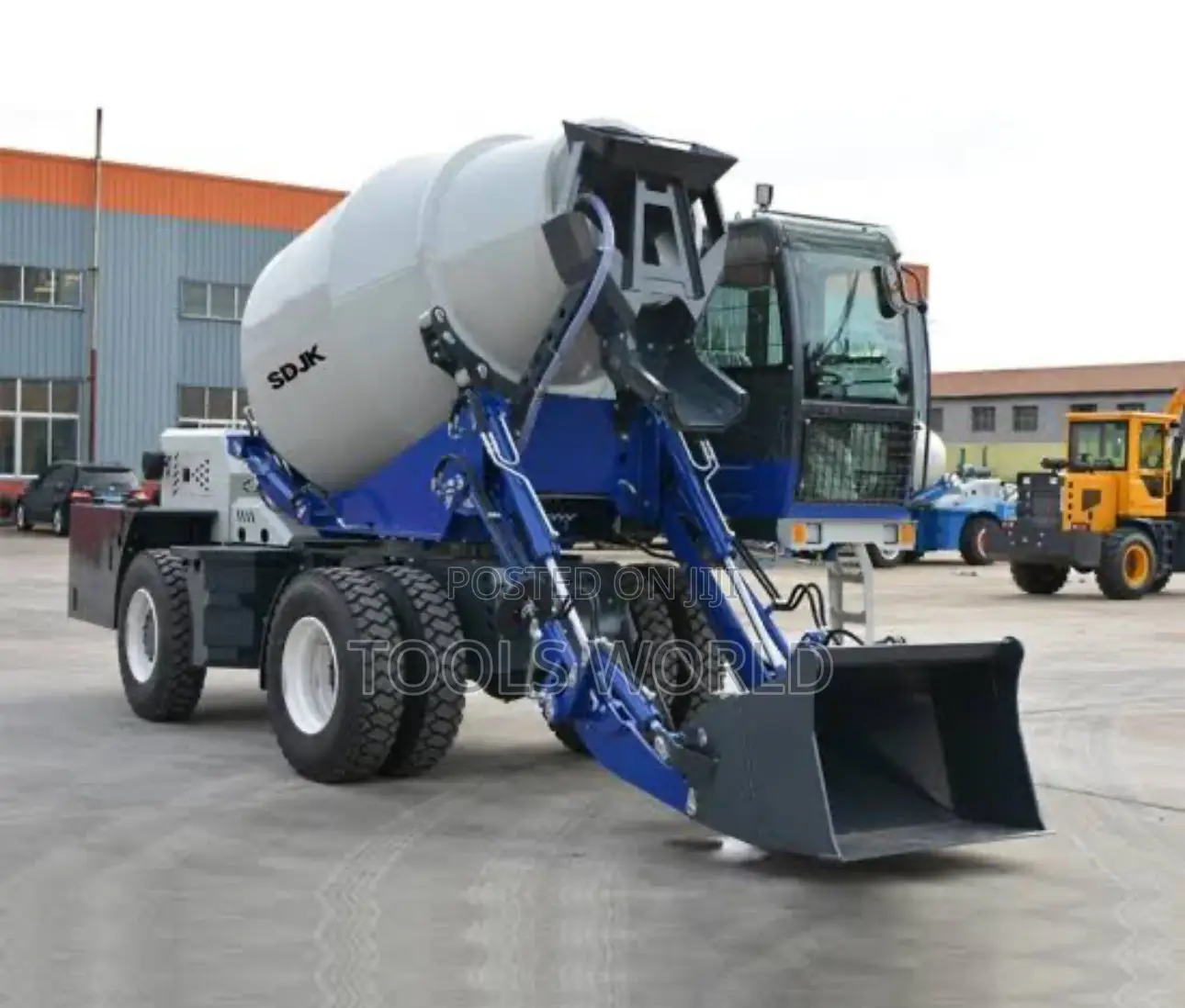 Powerful 4m3 Self-Loading Concrete Mixer Truck– Efficient and Reliable