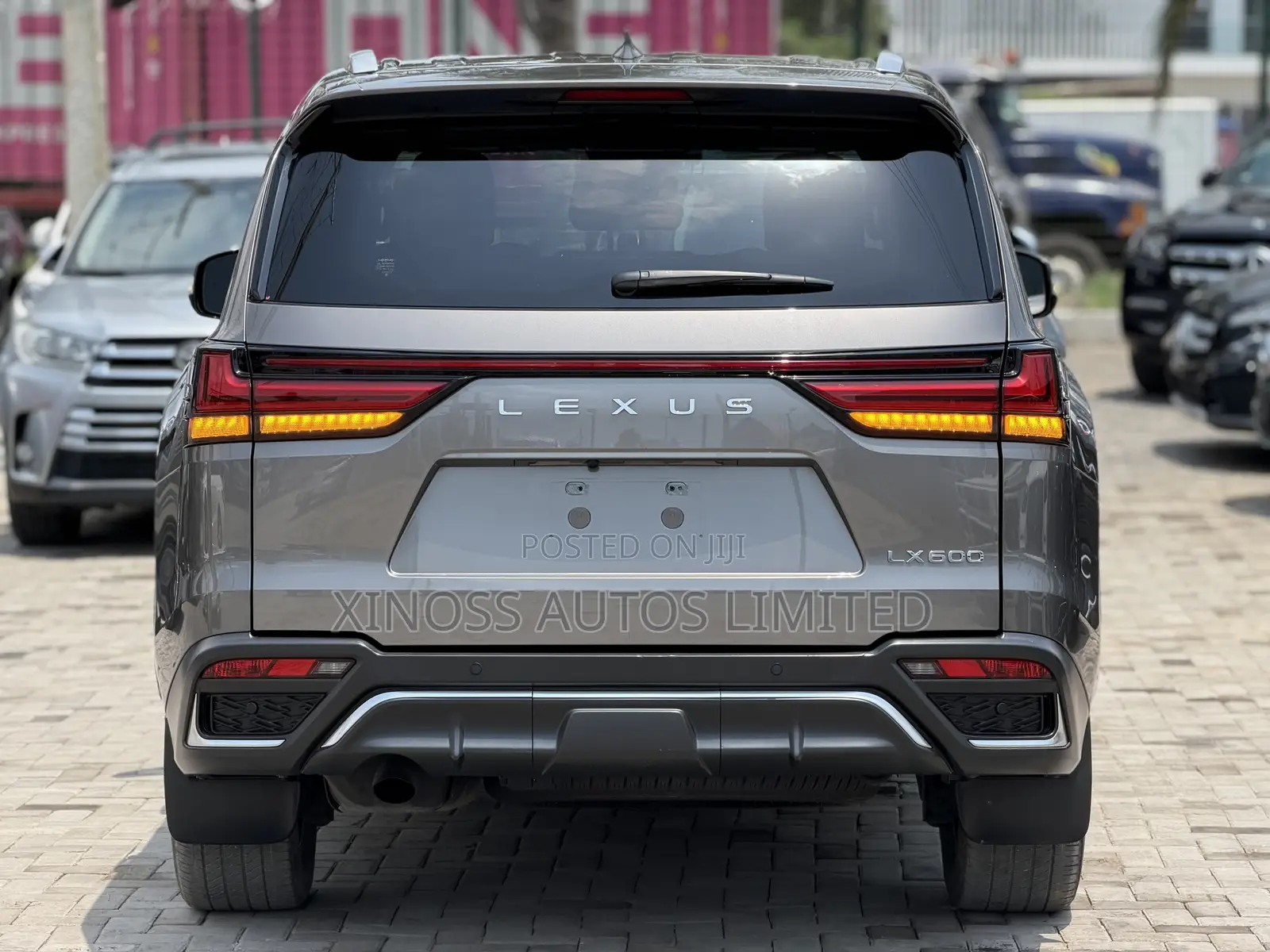 Lexus LX 600 2022 Gray