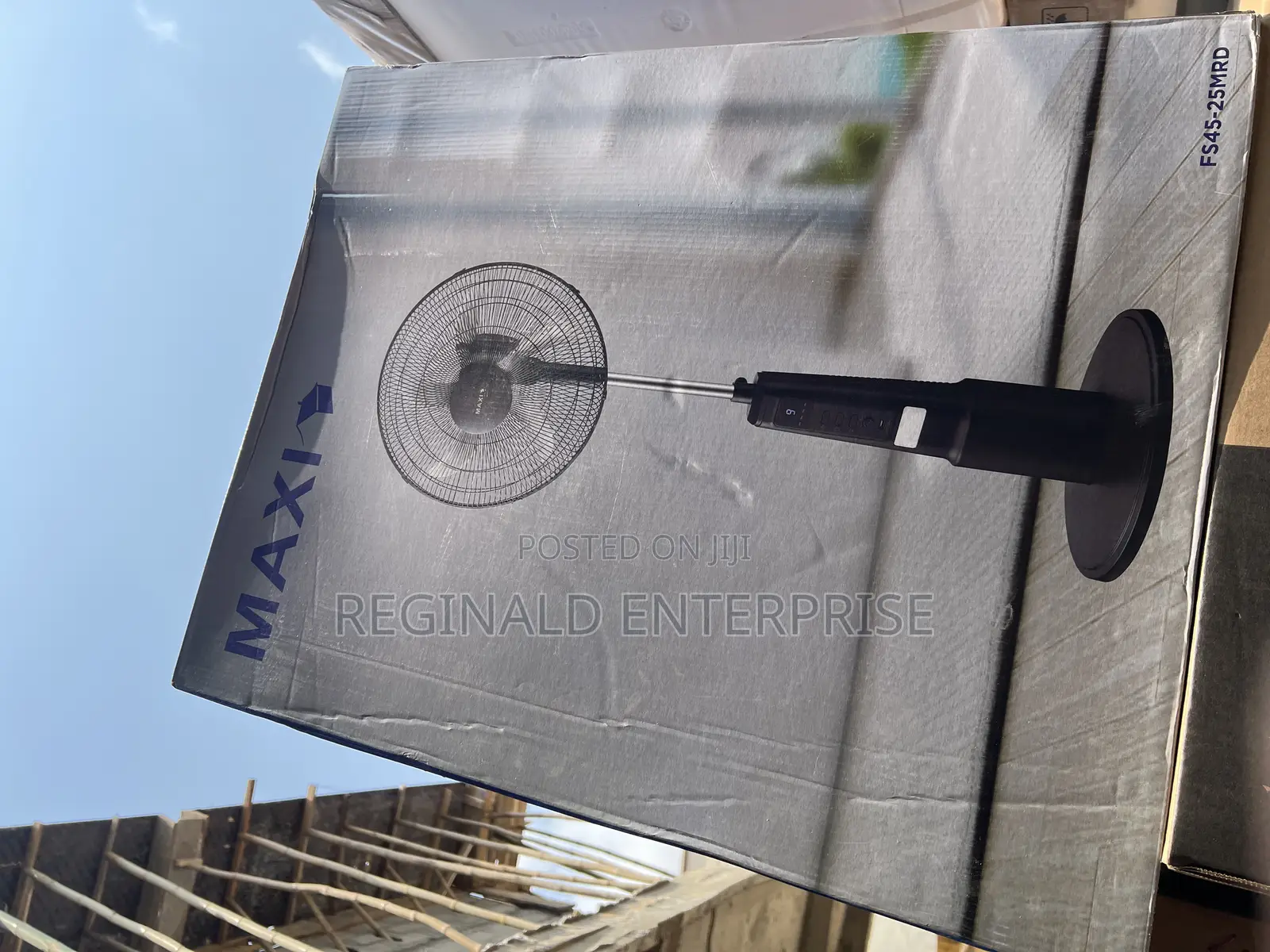 Brand New Maxi Rechargeable Fan 18 Inches