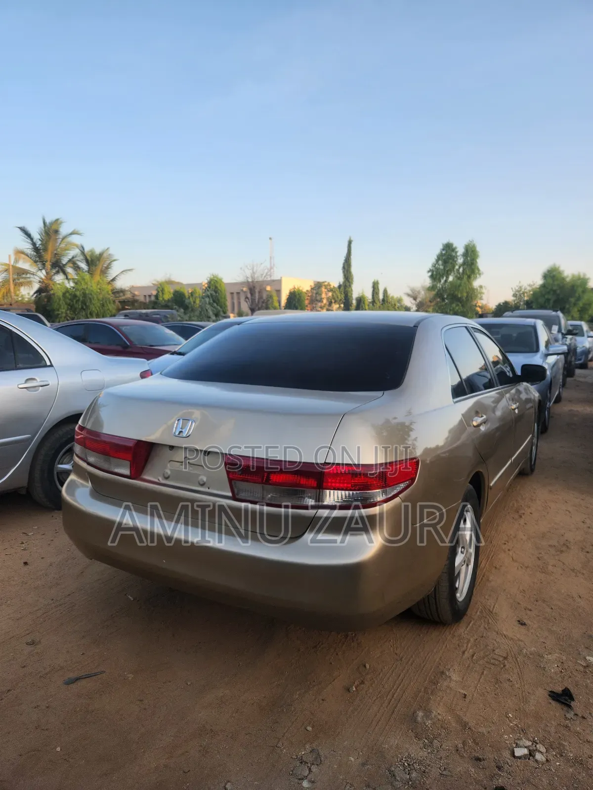 Honda Accord 2004 Gold