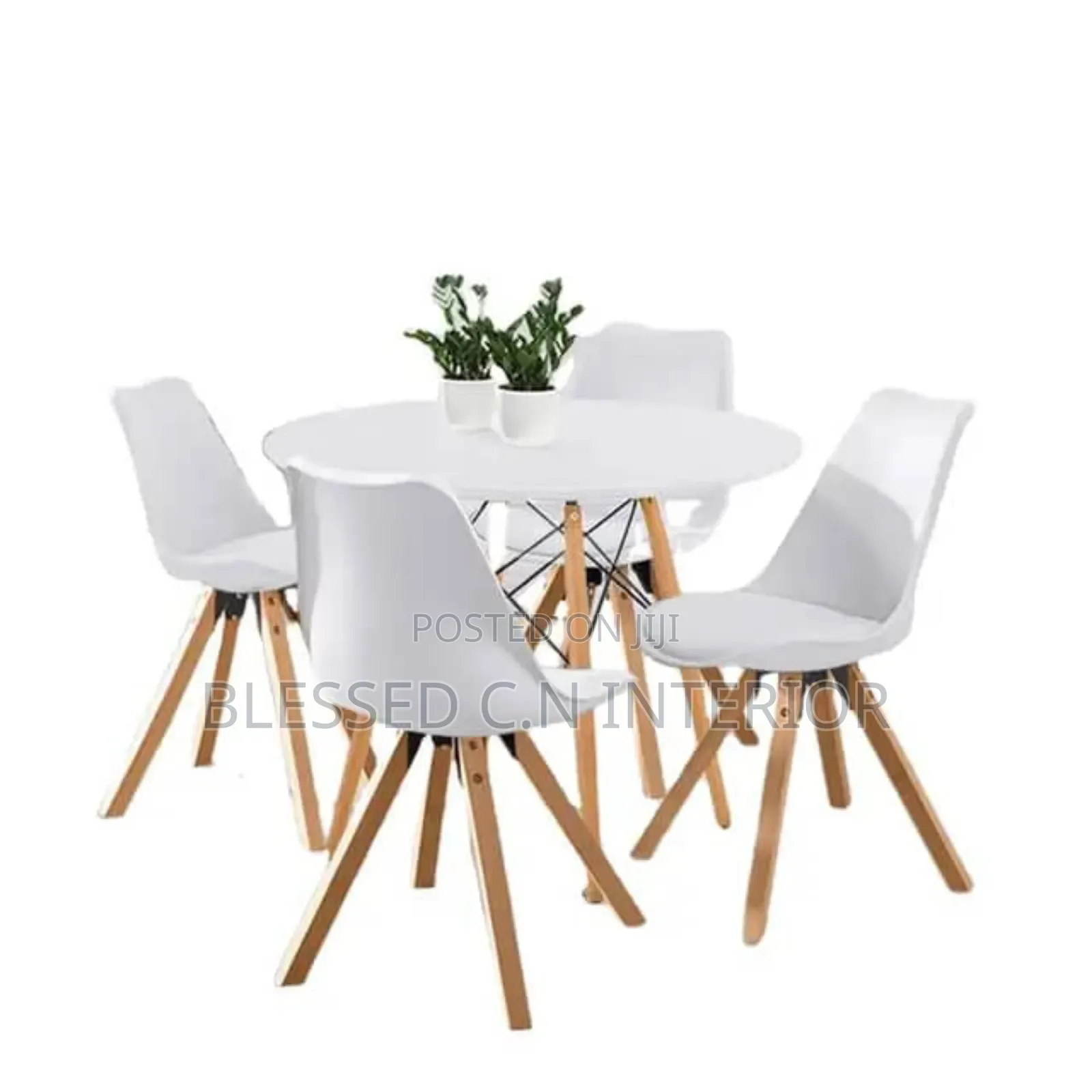 High Quality Dior Set Of Chairs