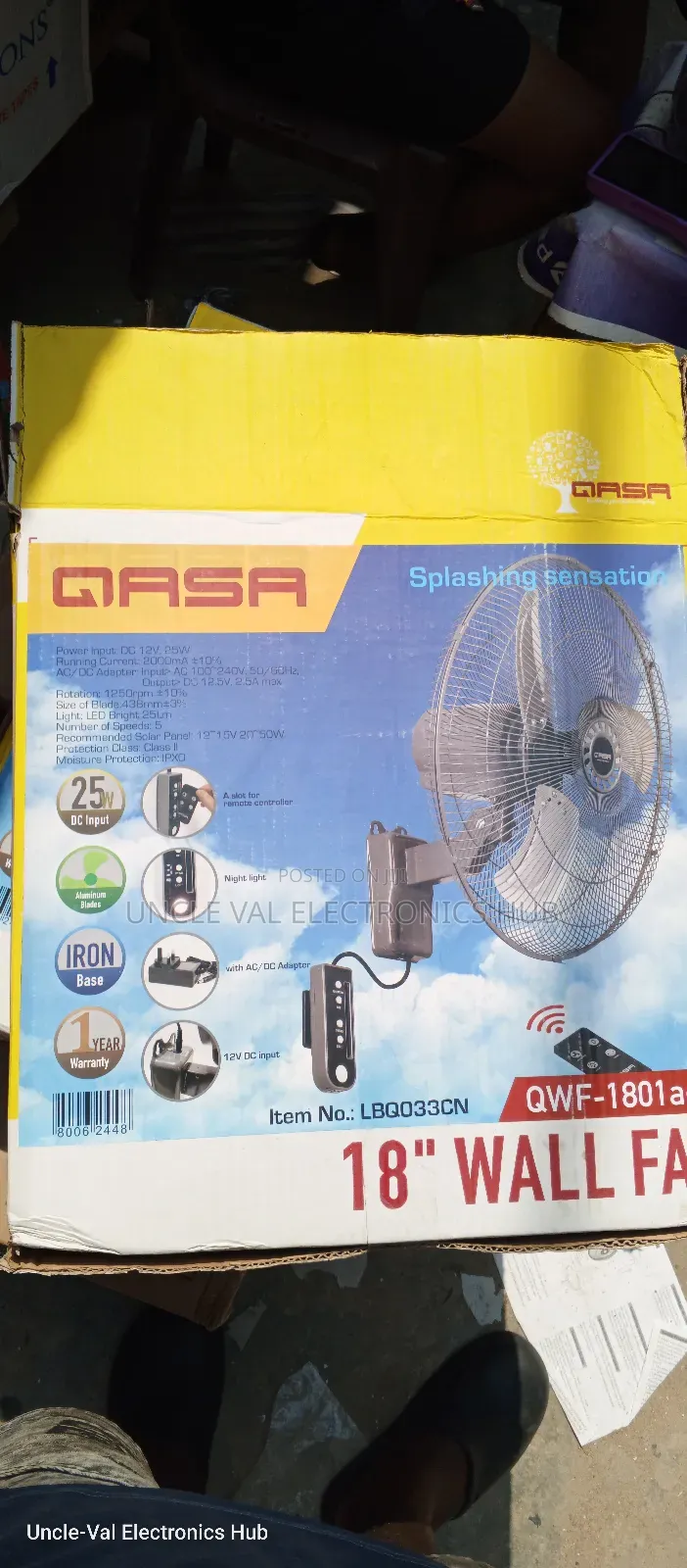 Qasa 18" Wall Fan