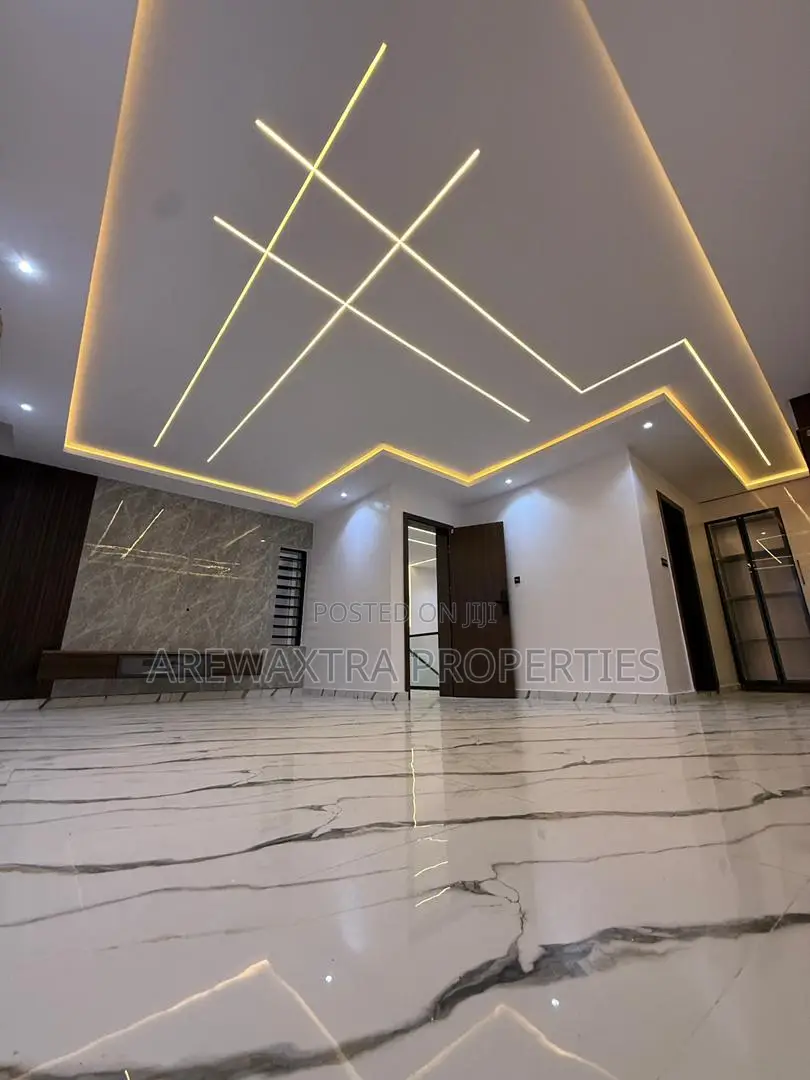 5 Bedroom Modern Duplex and Bq for Sale