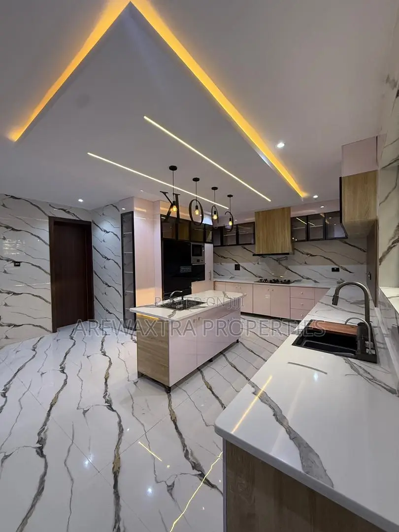 5 Bedroom Modern Duplex and Bq for Sale
